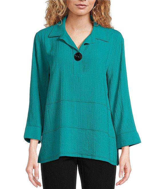 Ali Miles Woven Point Collar 3/4 Sleeve Top Product Image