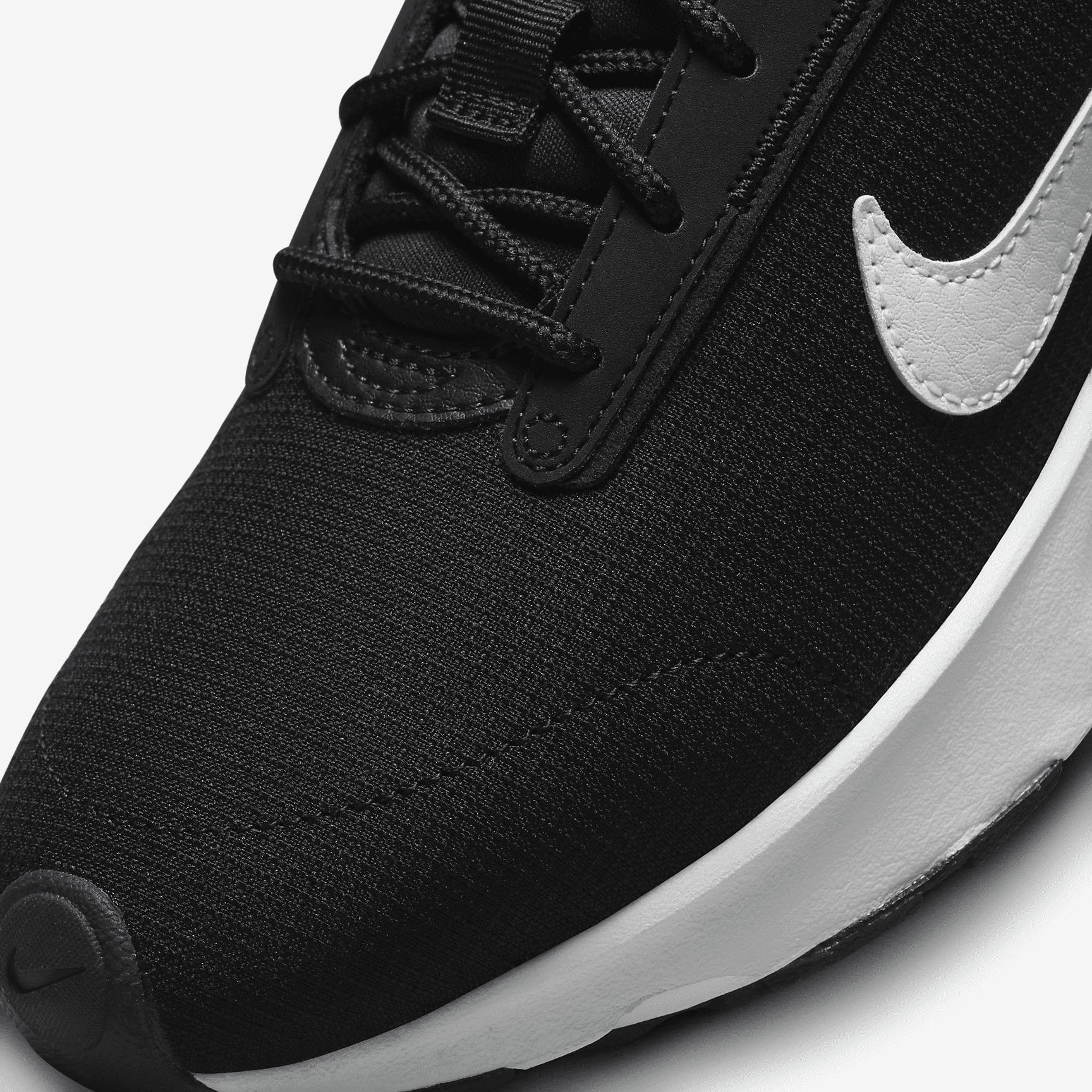 Nike Womens Air Max INTRLK Lite Shoes | DX3705-001 Product Image