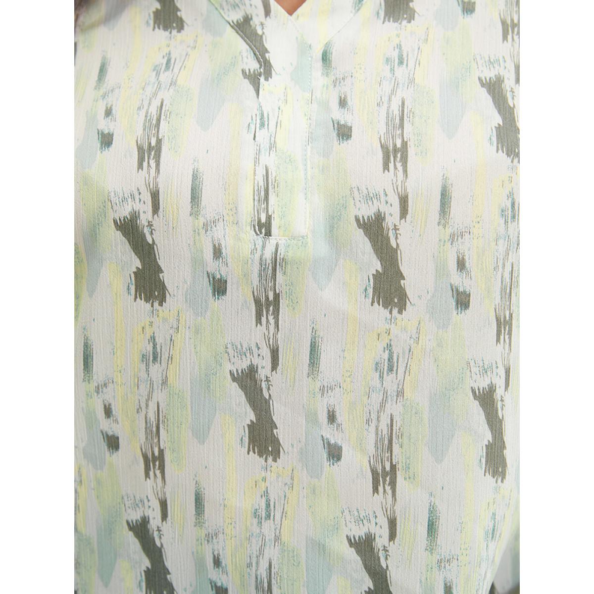 Plus Size LightGreen Brush Print Notched Neck Contrast Cuffed Sleeve Blouse Women Vacation Half Sleeve V-neck Dailywear Blouses BloomChic 18-20/2X Product Image