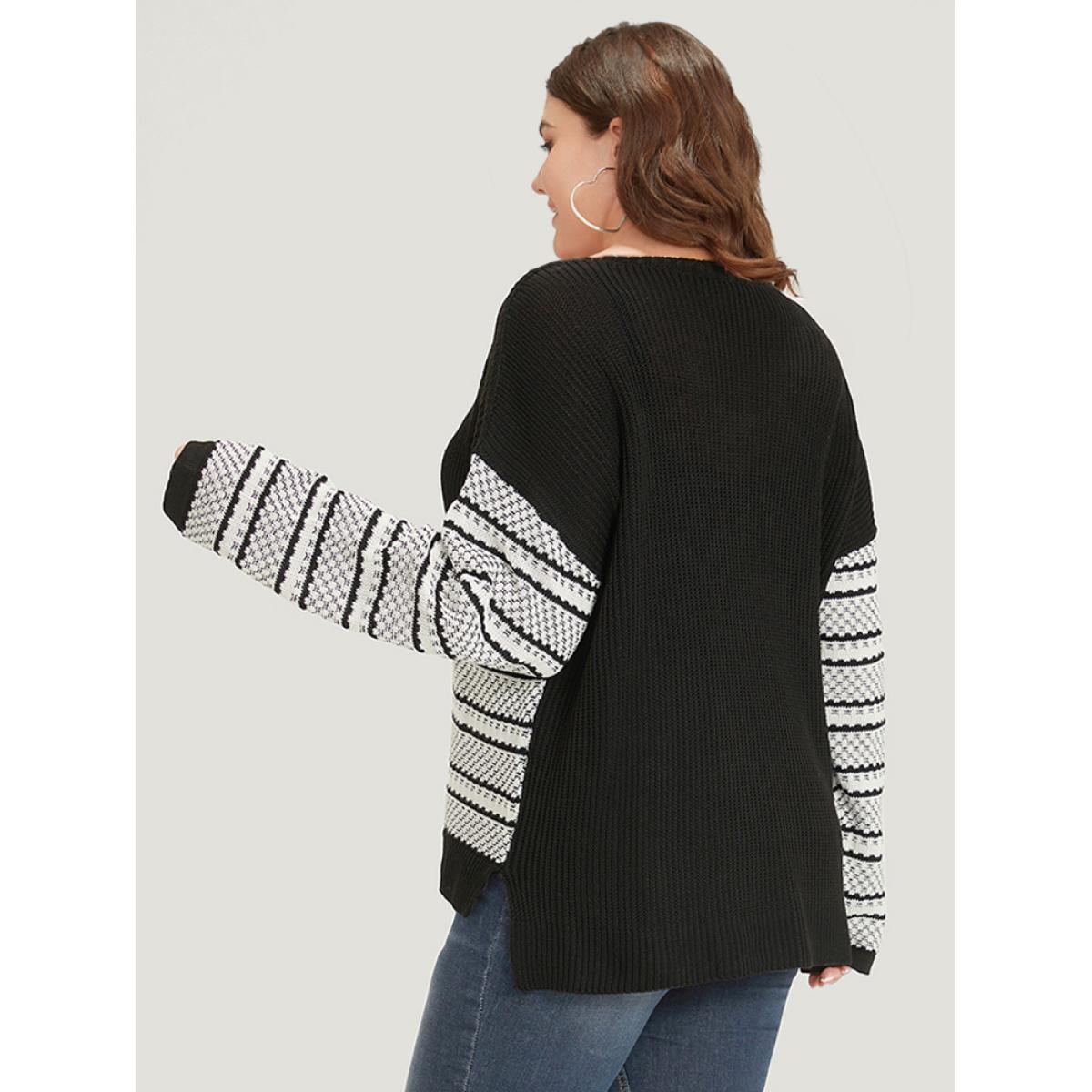 Plus Size Two Tone V Neck Patchwork Elastic Cuffs Pullover Black Women Casual Loose Long Sleeve V-neck Everyday Pullovers BloomChic 18-20/2X Product Image