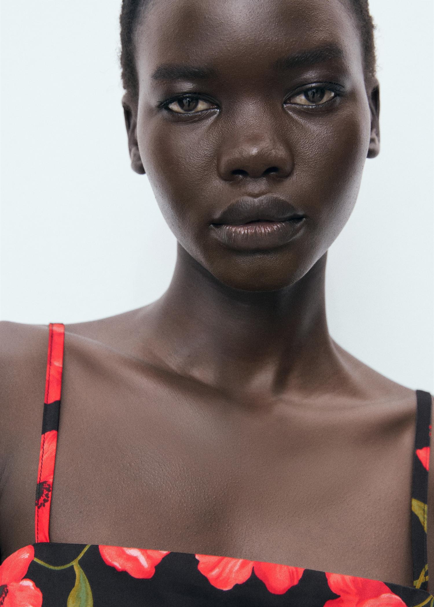 Floral crop top - Women | MANGO USA Product Image