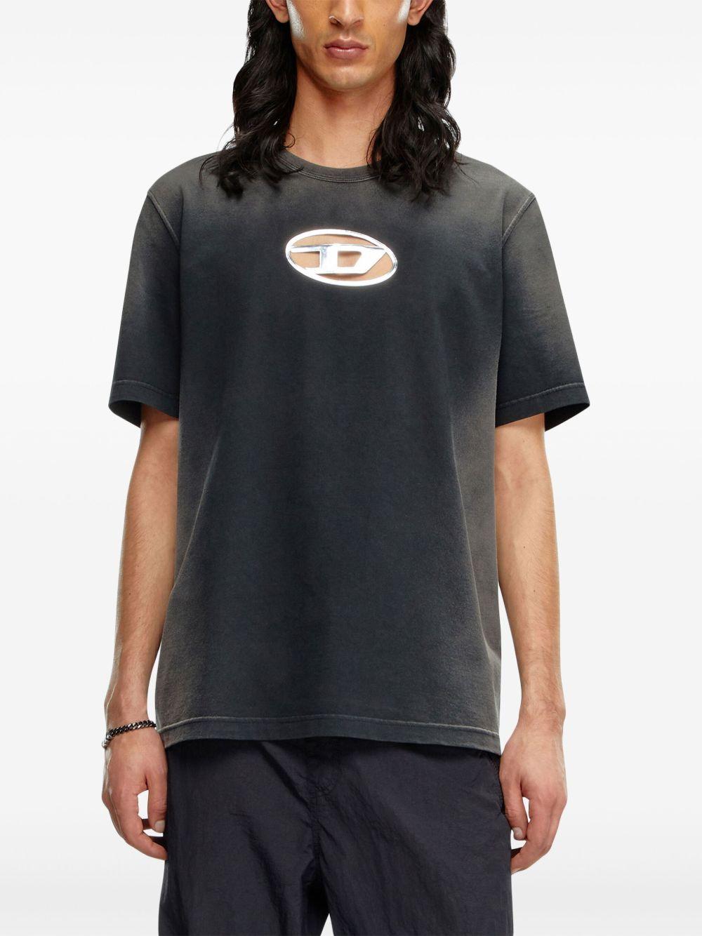 Oval D cut-out T-shirt Product Image