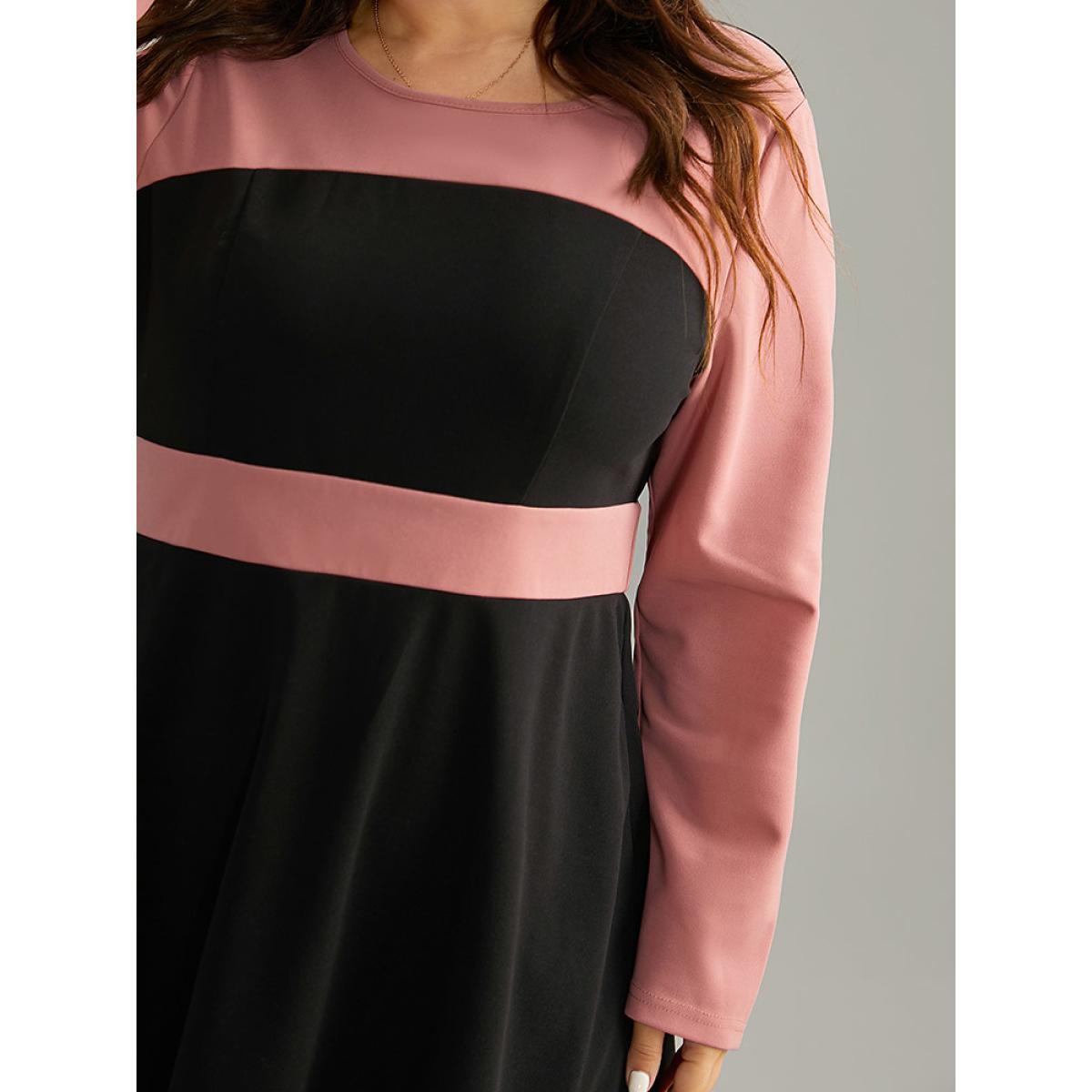 Plus Size Colorblock Contrast Ruffle Hem Dress Black Women Office Contrast Round Neck Long Sleeve Curvy Midi Dress BloomChic 22-24/3X Product Image