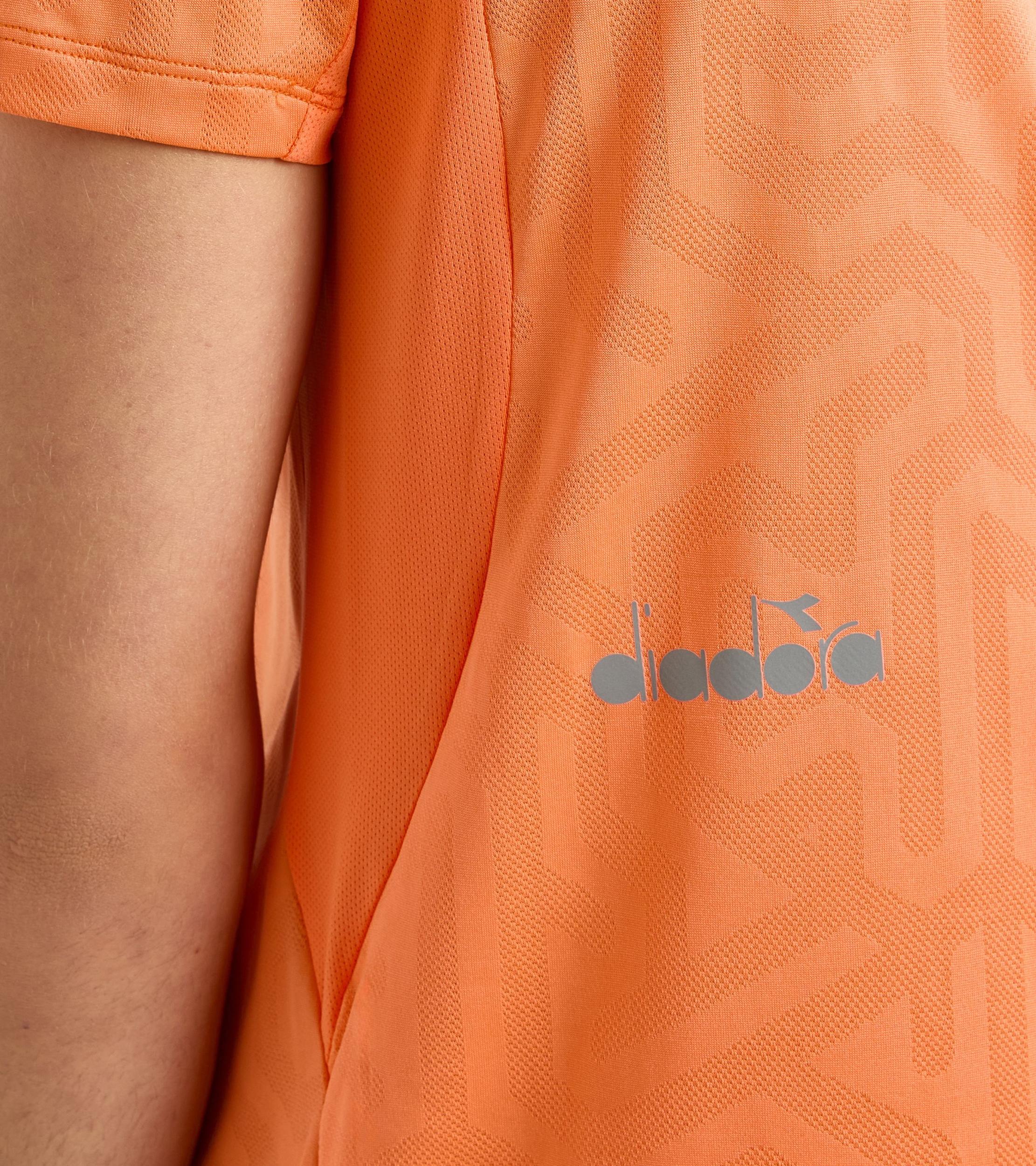 SUPER LIGHT SS T-SHIRT Product Image