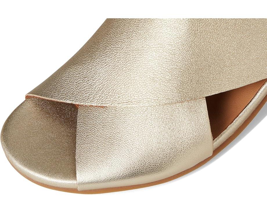 Women's Gentle Souls by Kenneth Cole Yvette Product Image