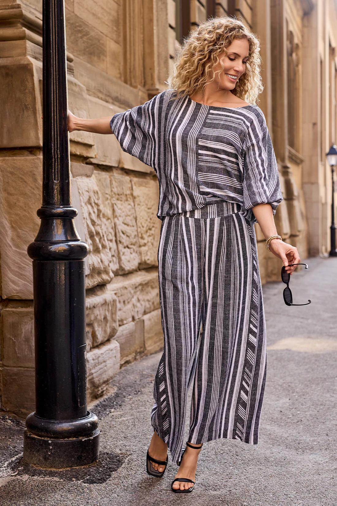 Black Linen Top Product Image