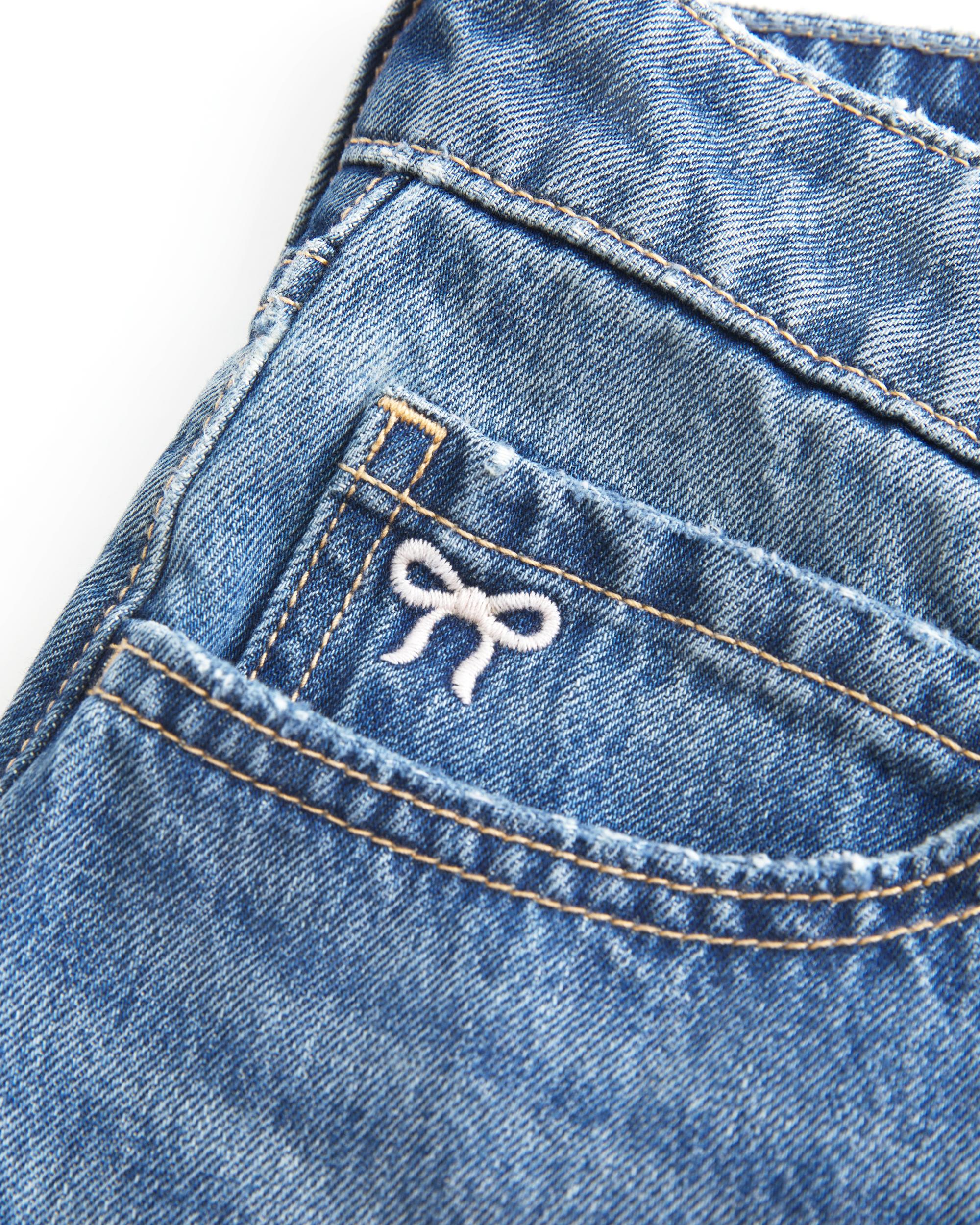 Low-Rise Medium Wash Star Applique Denim Mini Skort Product Image