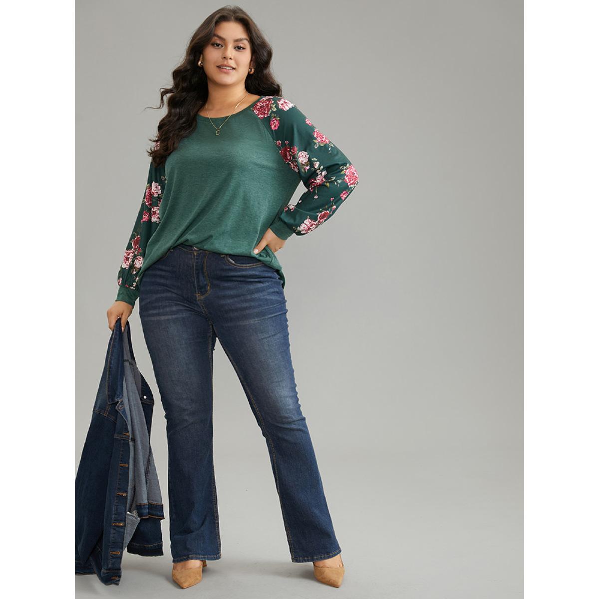 Plus Size Floral Patchwork Crew Neck Raglan Sleeve T-shirt DarkGreen Women Leisure Printed Floral Round Neck Casual T-shirts BloomChic 10/M Product Image