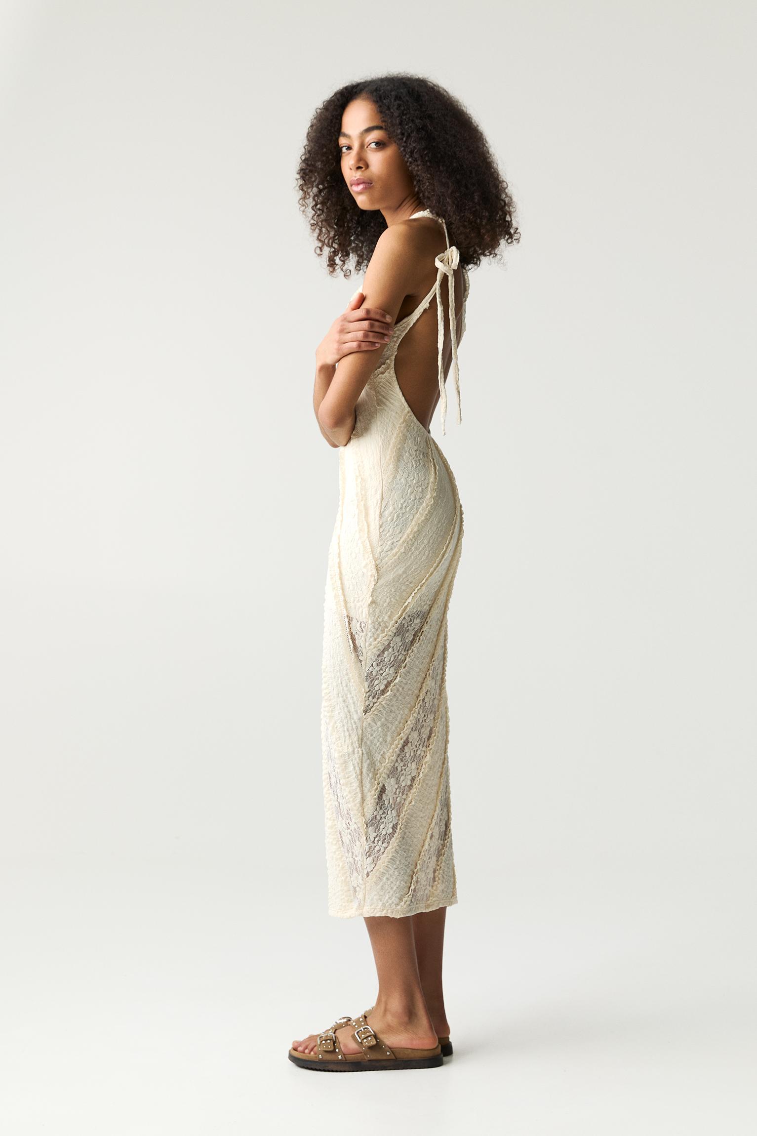 Lace midi dress Product Image