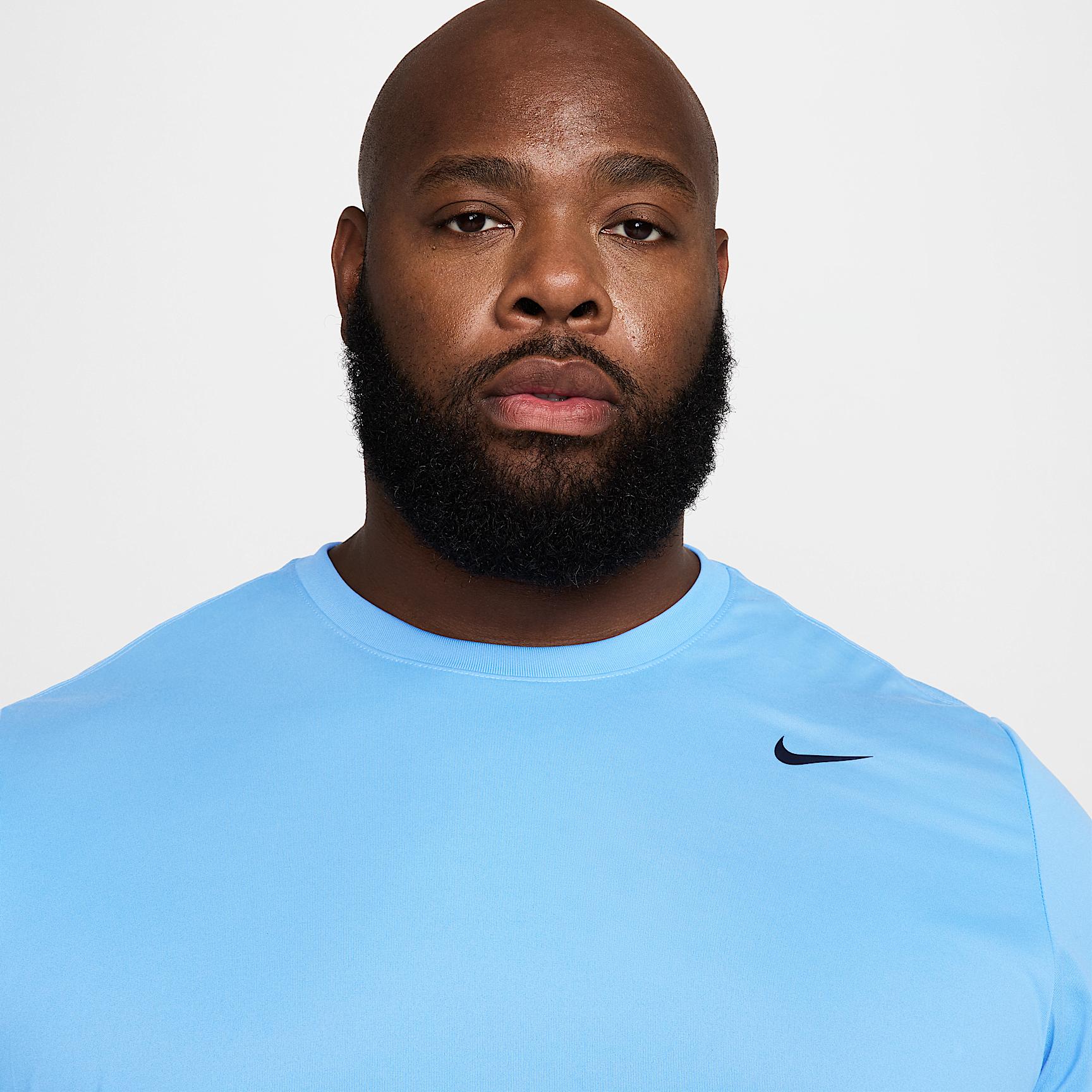 Nike Men's Dri-FIT Legend Fitness T-Shirt Product Image