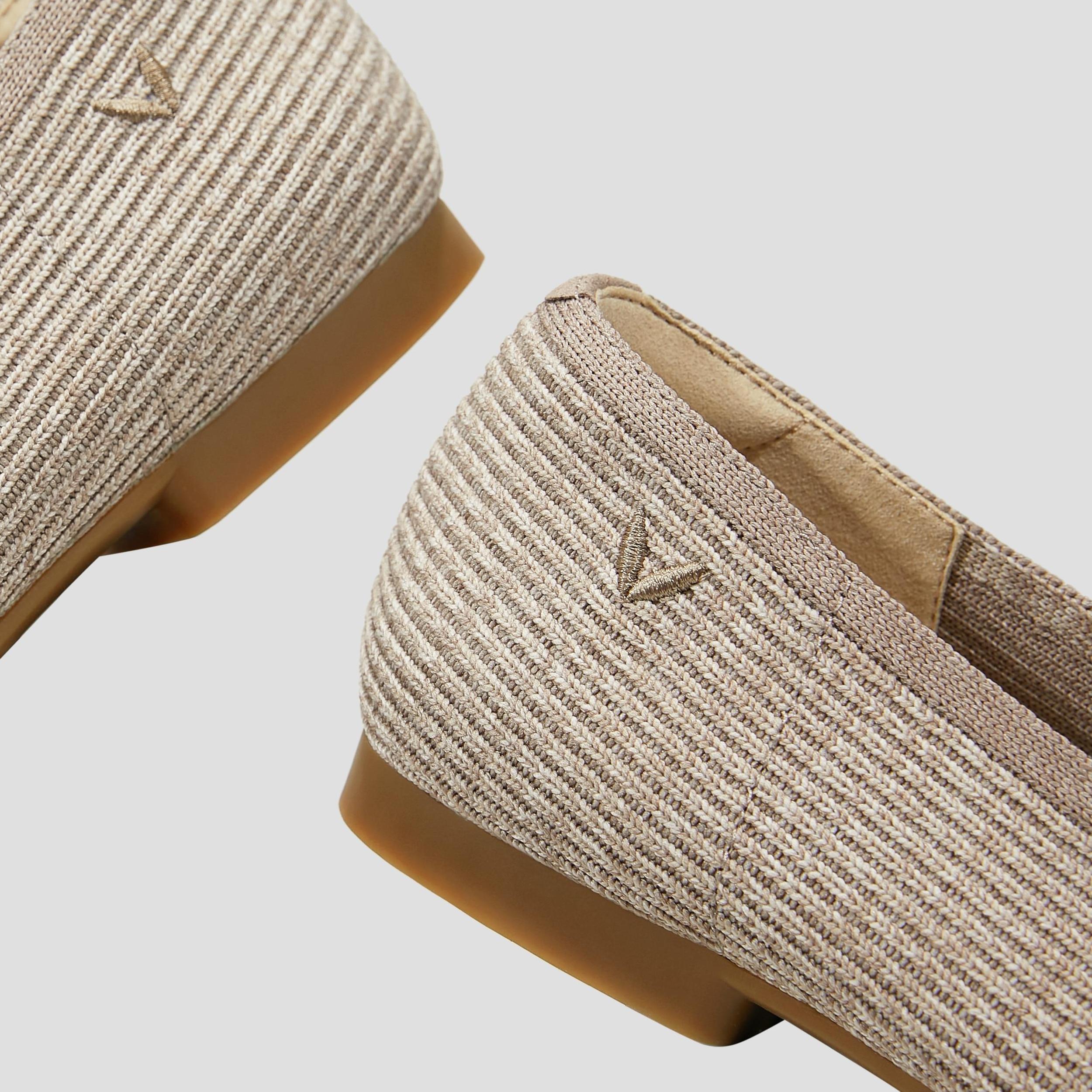 Square-Toe V-Cut Flats (Margot 2.0) Product Image