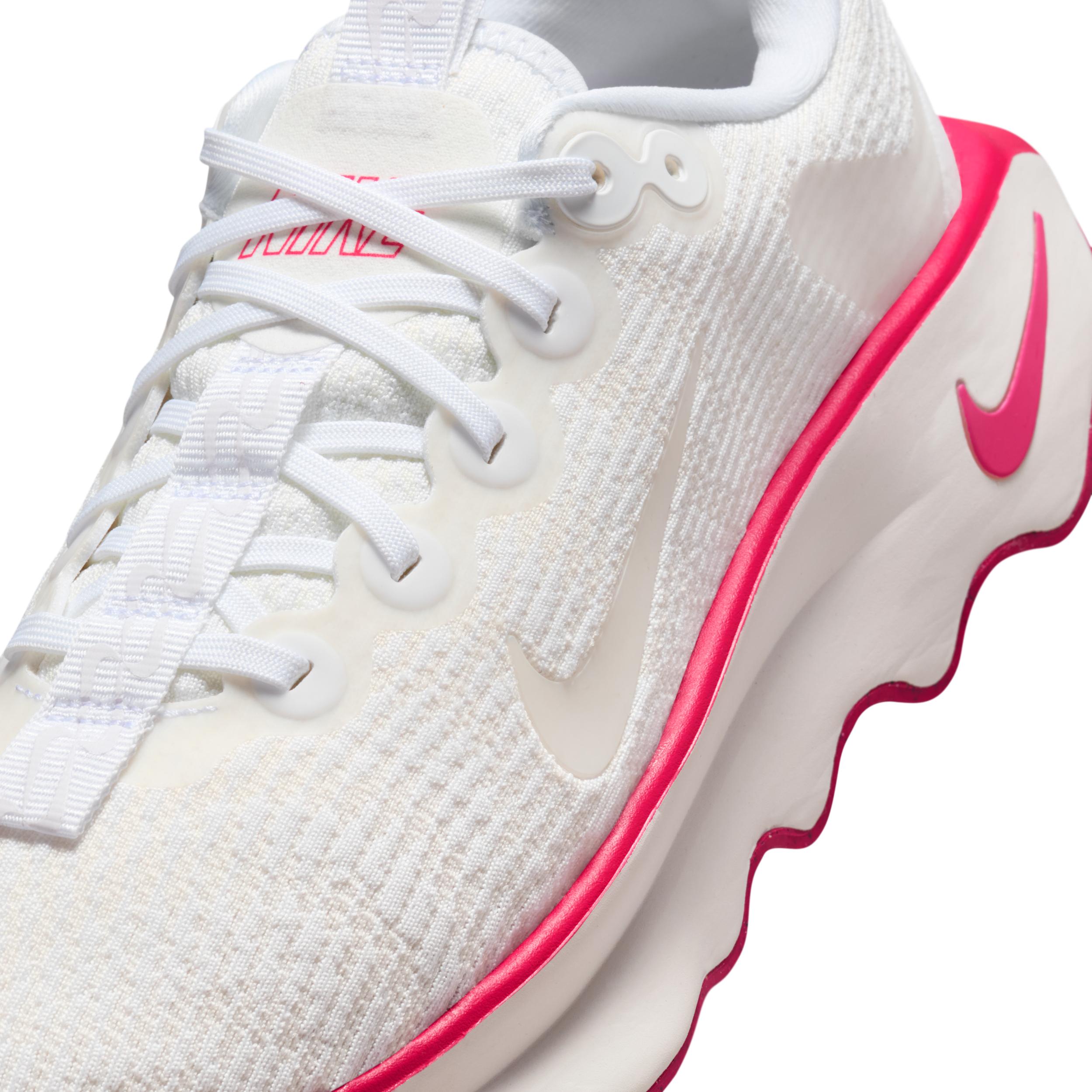 Nike Womens Motiva Walking Shoes | DV1238-112 Product Image