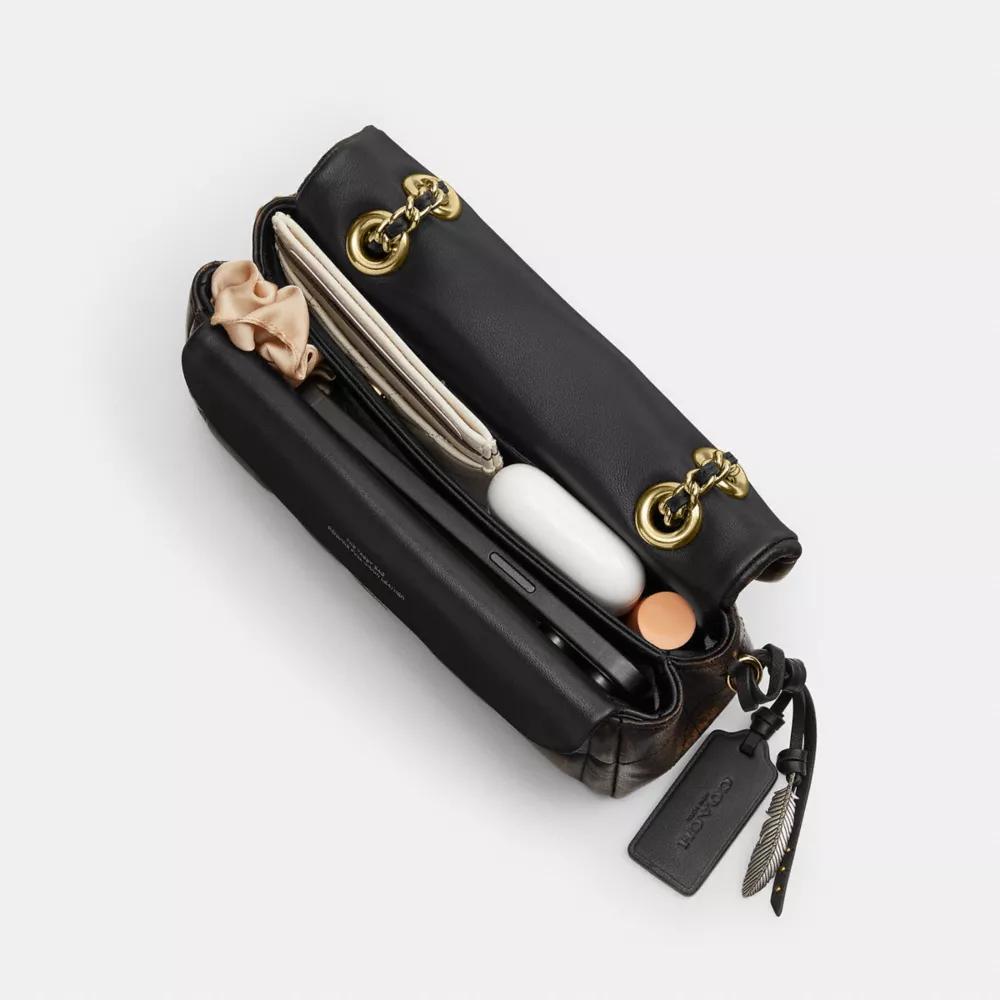 Tabby Shoulder Bag 20 In Loved Leather With Quilting Product Image