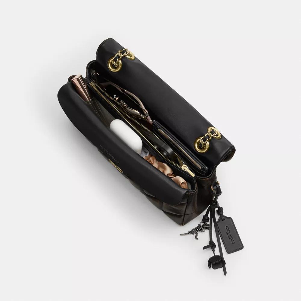 Tabby Shoulder Bag 26 In Loved Leather With Quilting Product Image