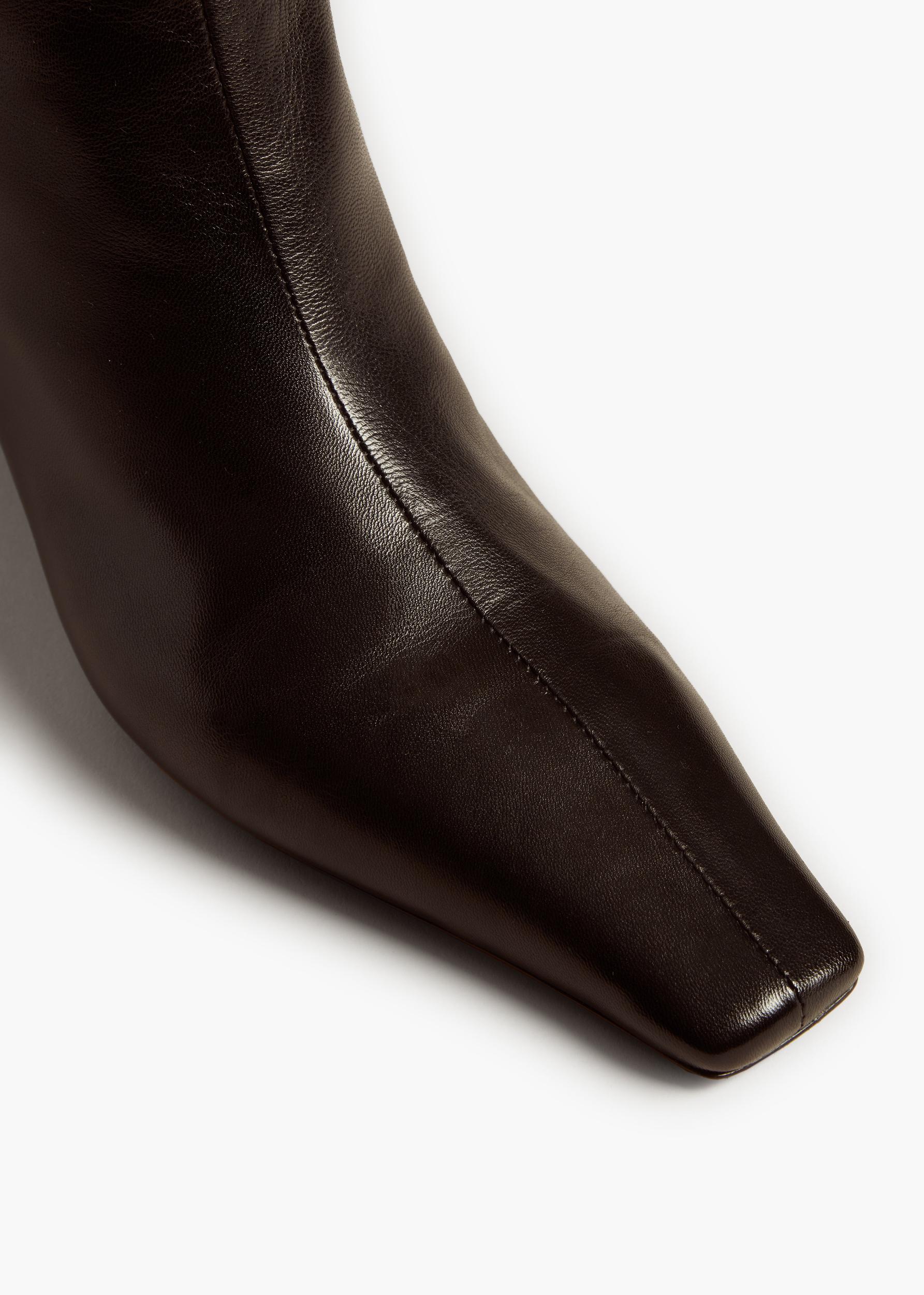 Arizona Boot in Black Leather Product Image