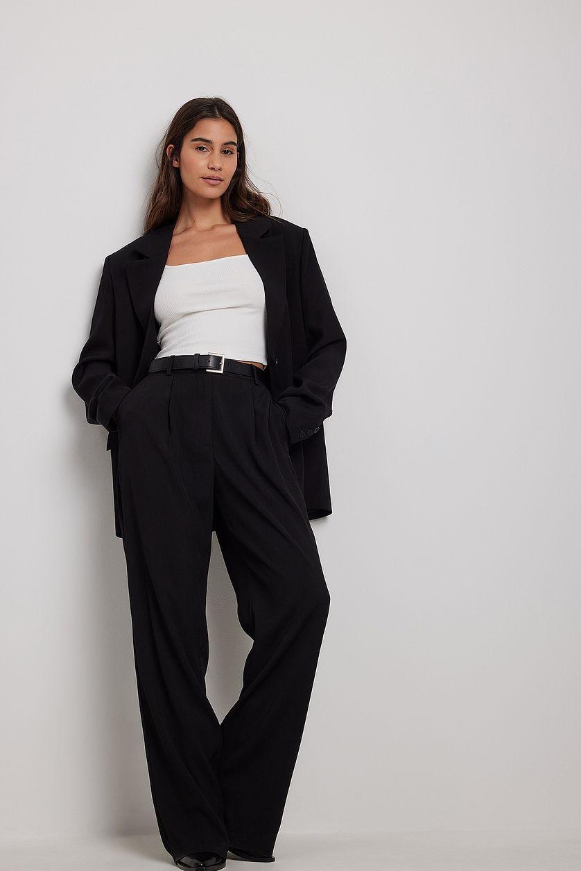 Squared Neck Singlet Product Image