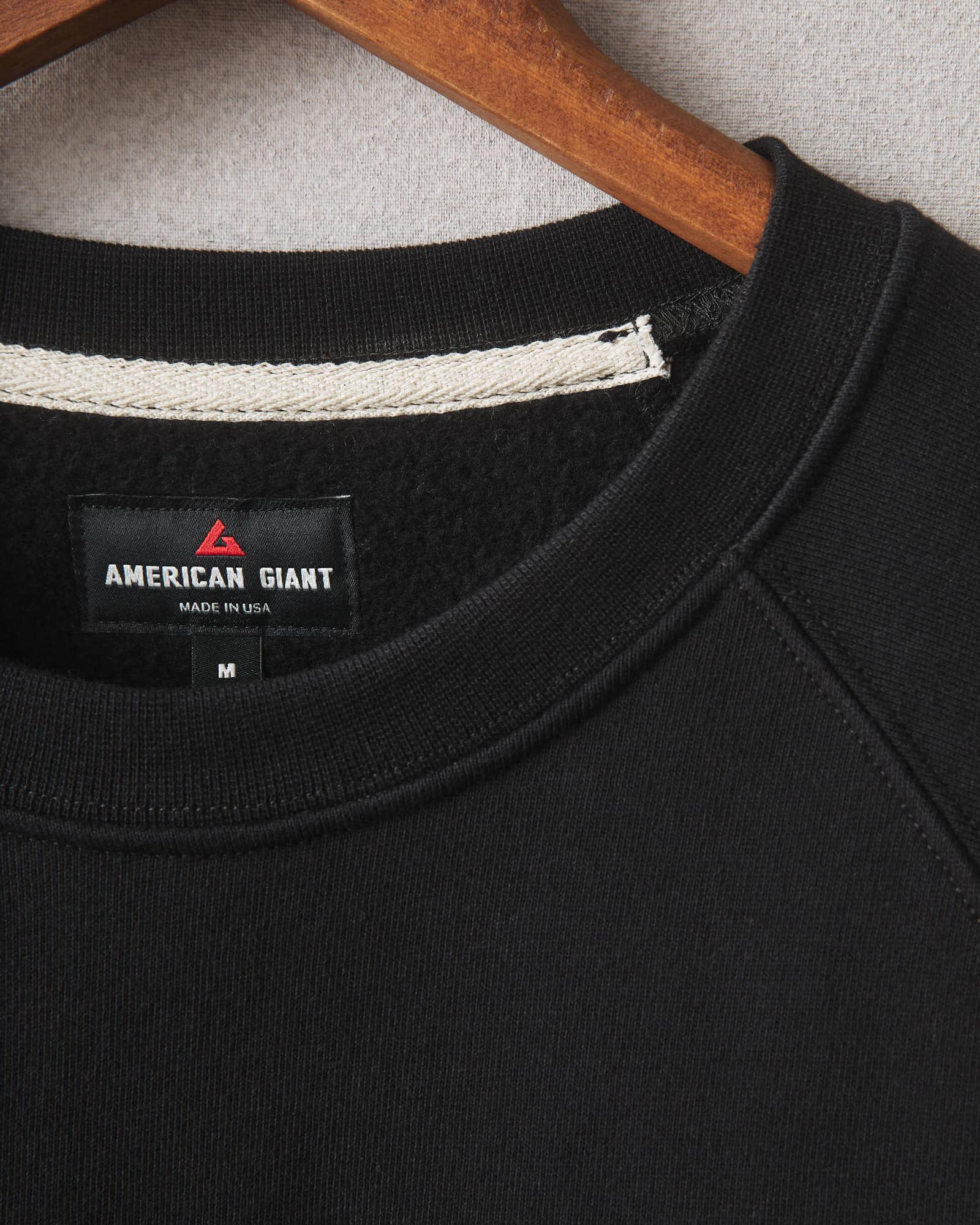 Men's Midweight Crewneck - Black Product Image