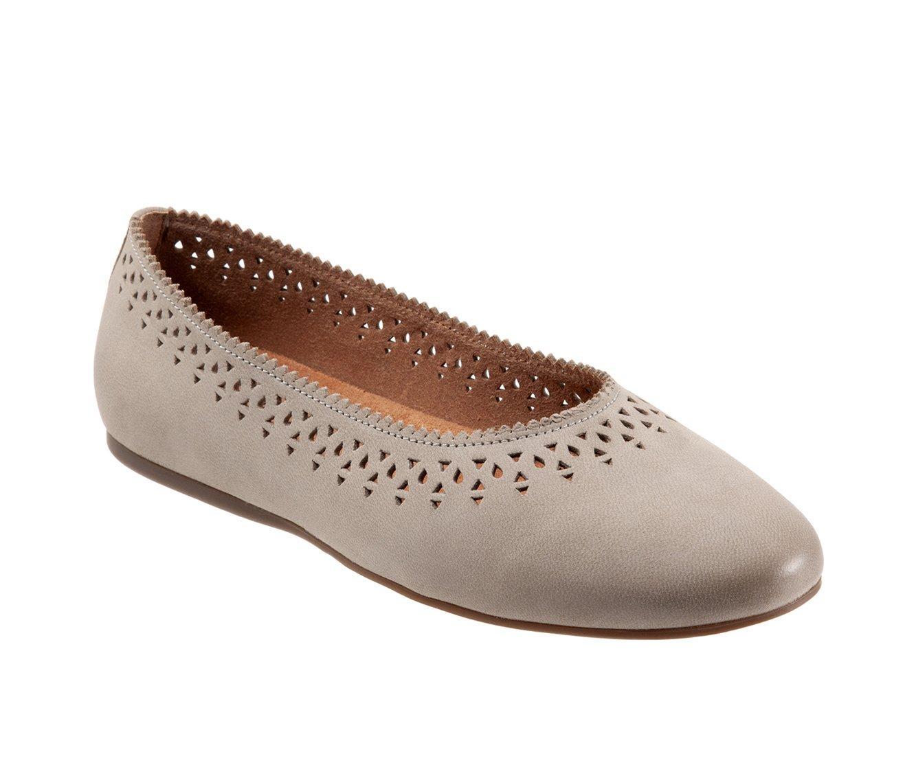 Women's Softwalk Selma Flats Product Image