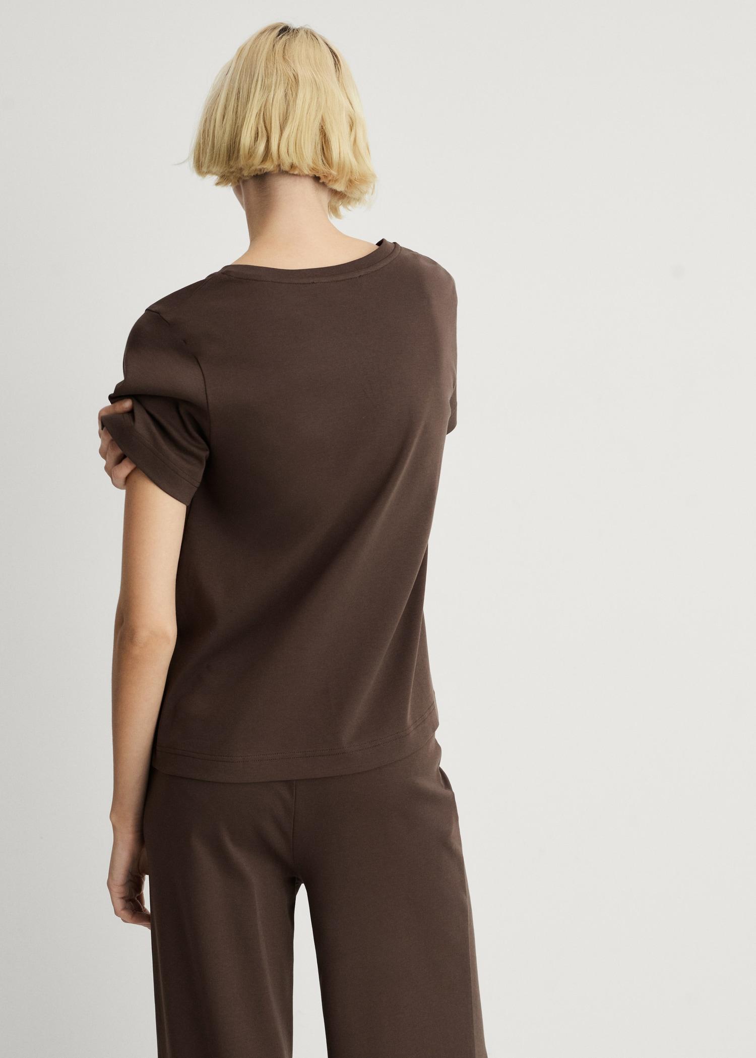 Plain V-neck cotton pajama t-shirt - Women | MANGO USA Product Image