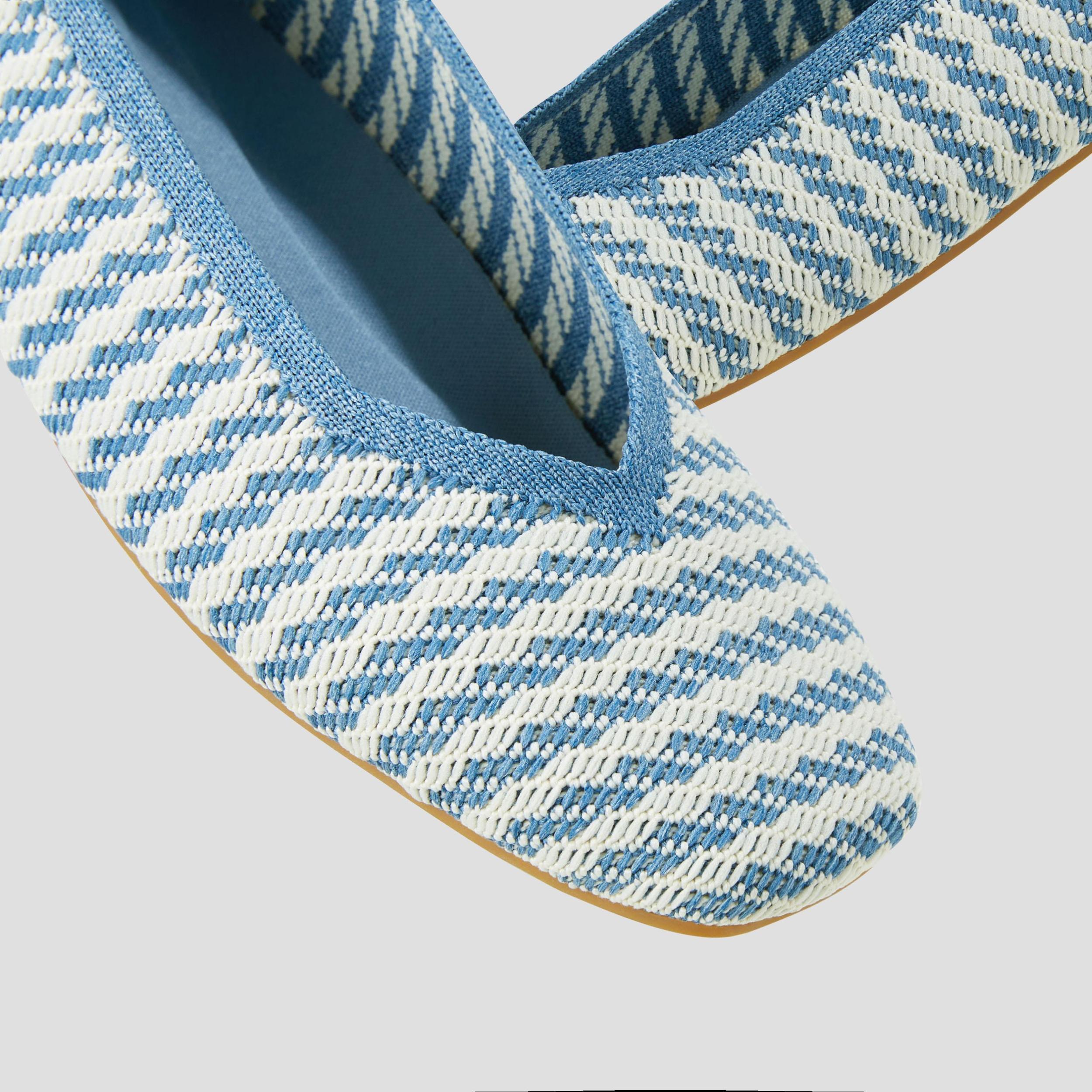 Square-Toe V-Cut Flats (Margot 2.0) Product Image