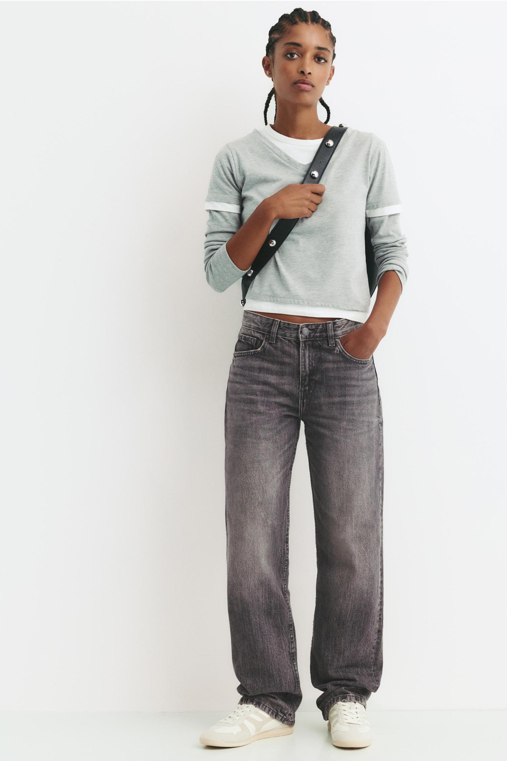 Mid-rise straight-leg jeans Product Image