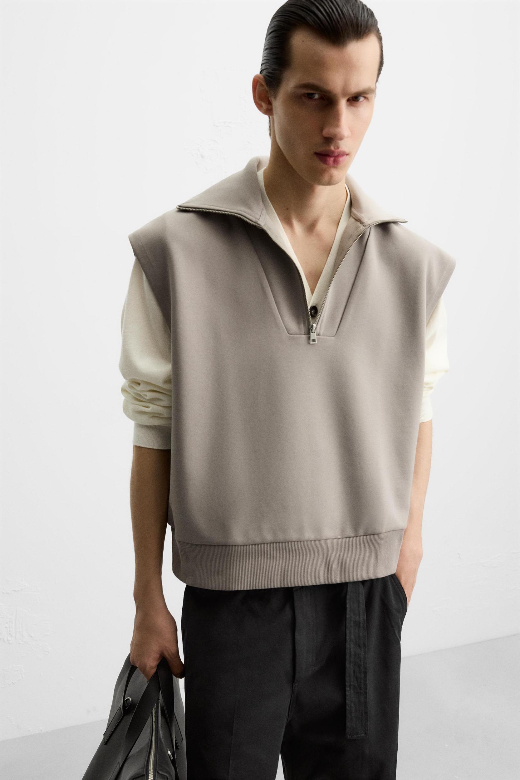 TECHNICAL QUARTER-ZIP SWEATSHIRT Product Image