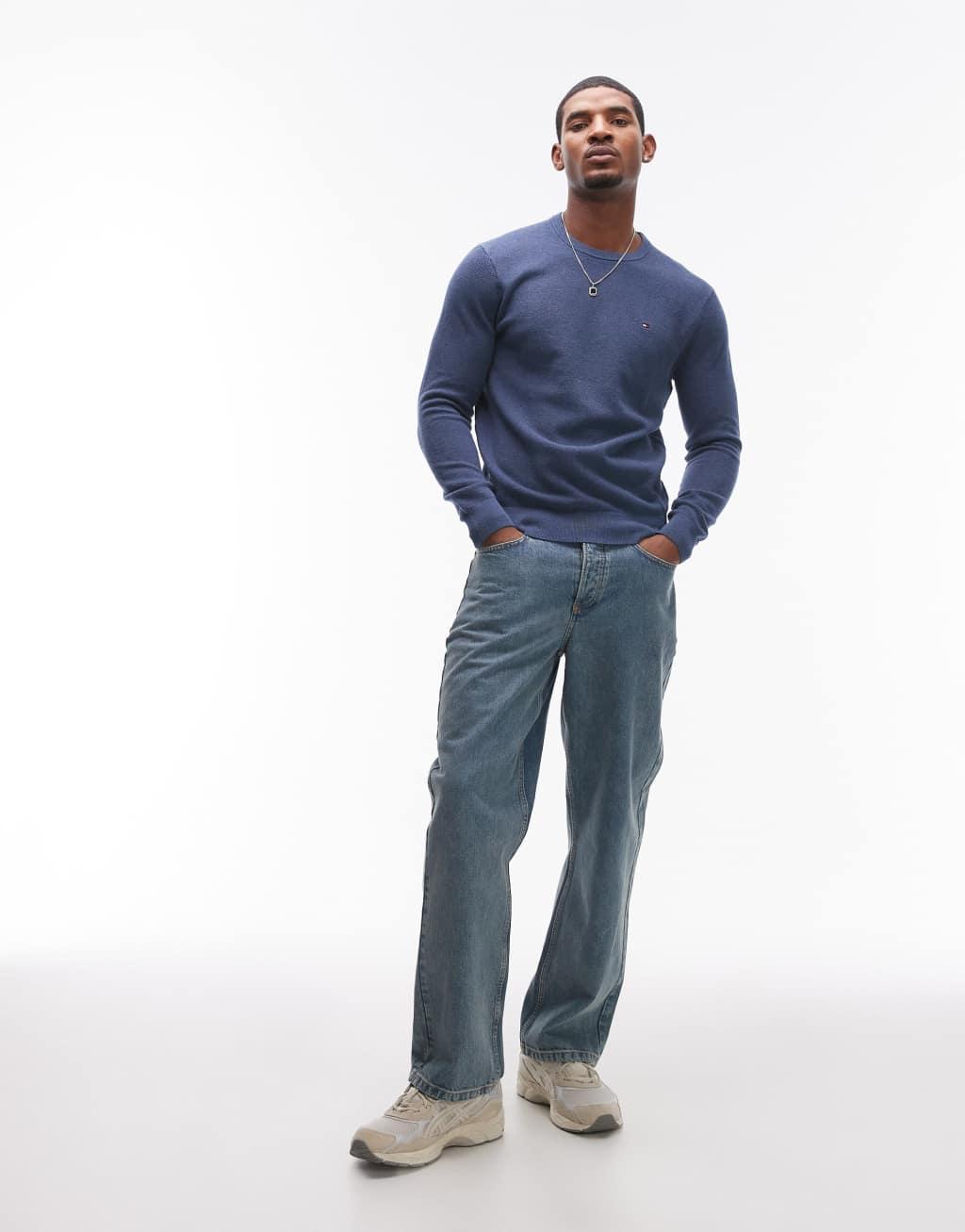 Tommy Hilfiger essential crew neck sweater in blue Product Image