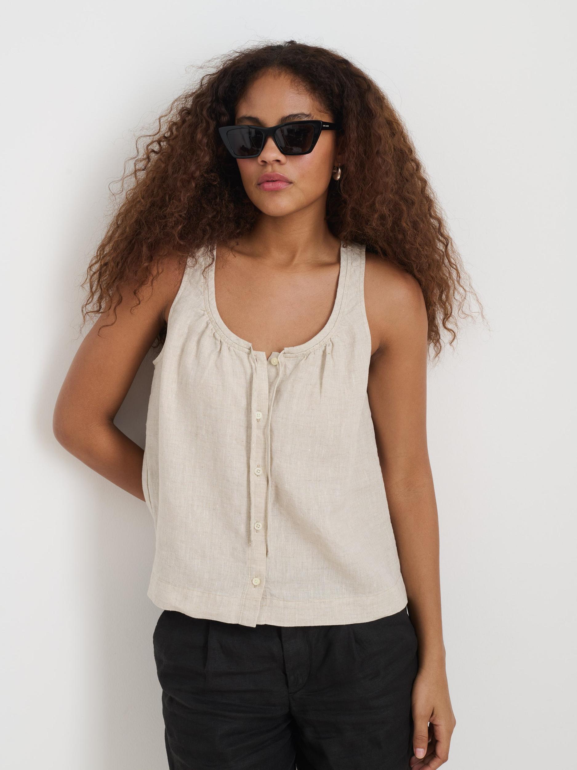 Sidney Top In Flax Linen Product Image