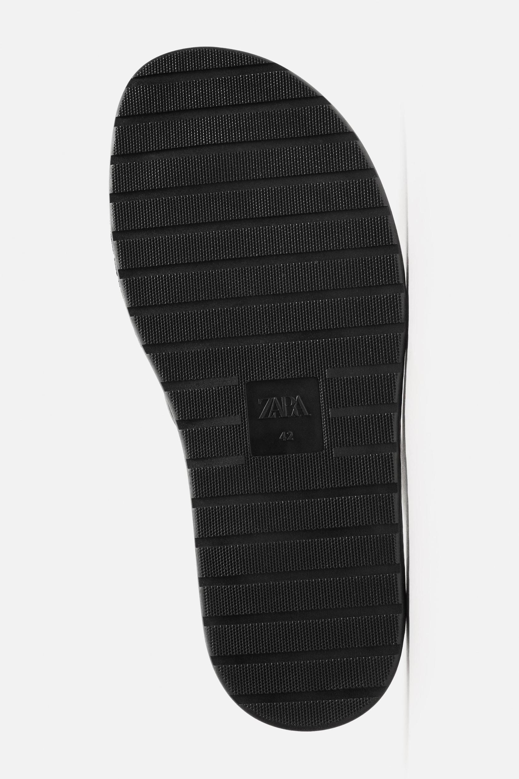 STRAPPY SANDALS Product Image