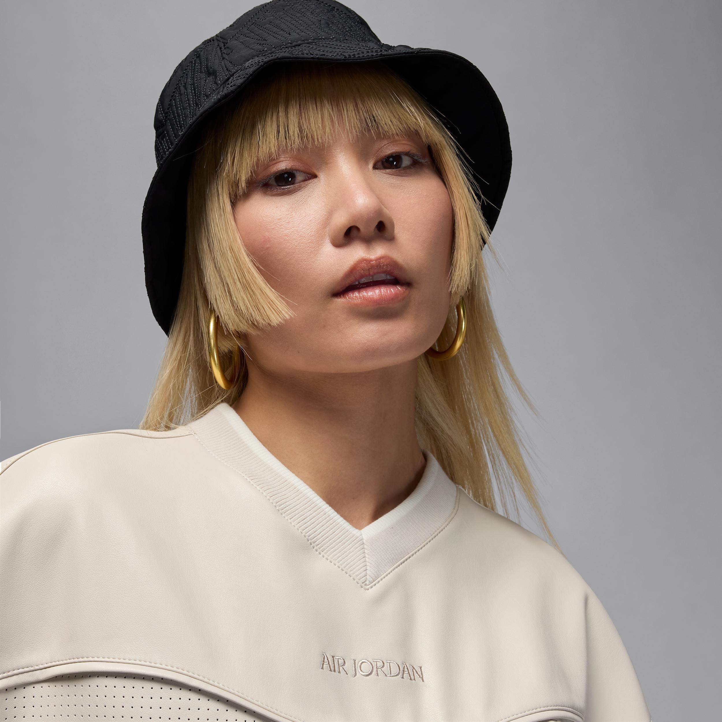 Womens Air Jordan Dress | HQ9184-104 Product Image