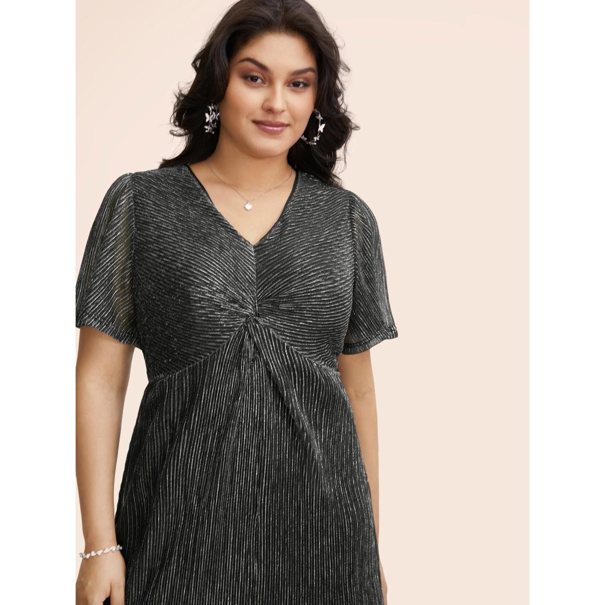 Plus Size Texture Twist Front See Through Dress Black Women Cocktail Twist V-neck Short sleeve Curvy BloomChic 28/5X Product Image