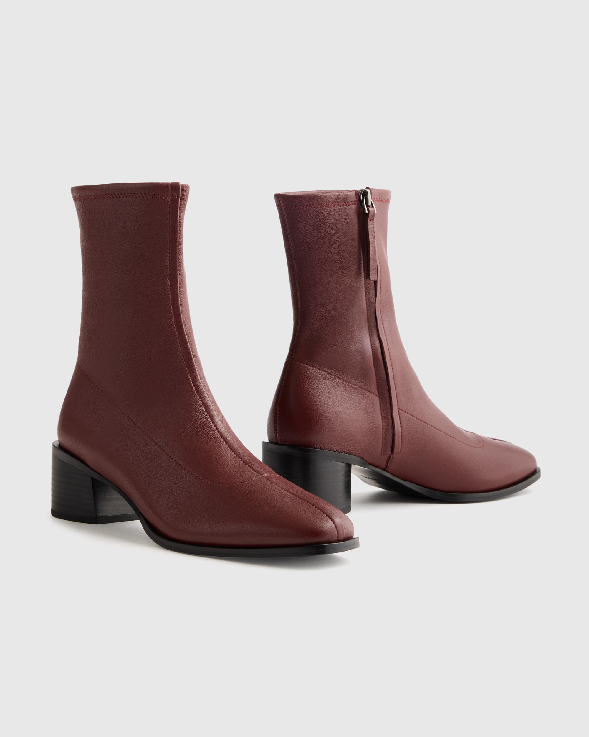 Quince | Women's Italian Leather Stretch Sock Bootie Product Image