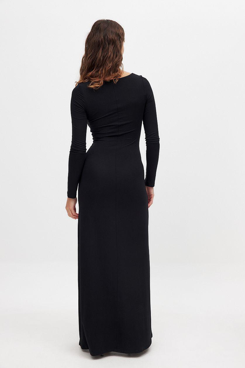Soft Line Scoop Neck Maxi Dress Product Image