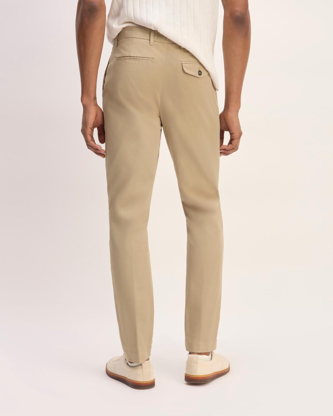 Mens Relaxed Taper Air Chino by Everlane Product Image
