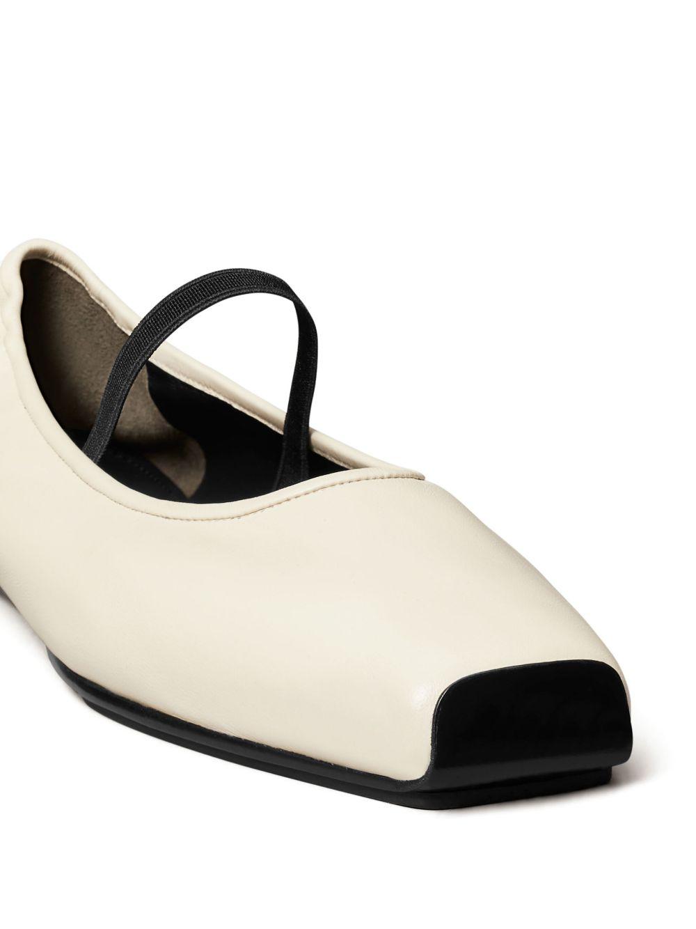 Runway ballerina shoes Product Image