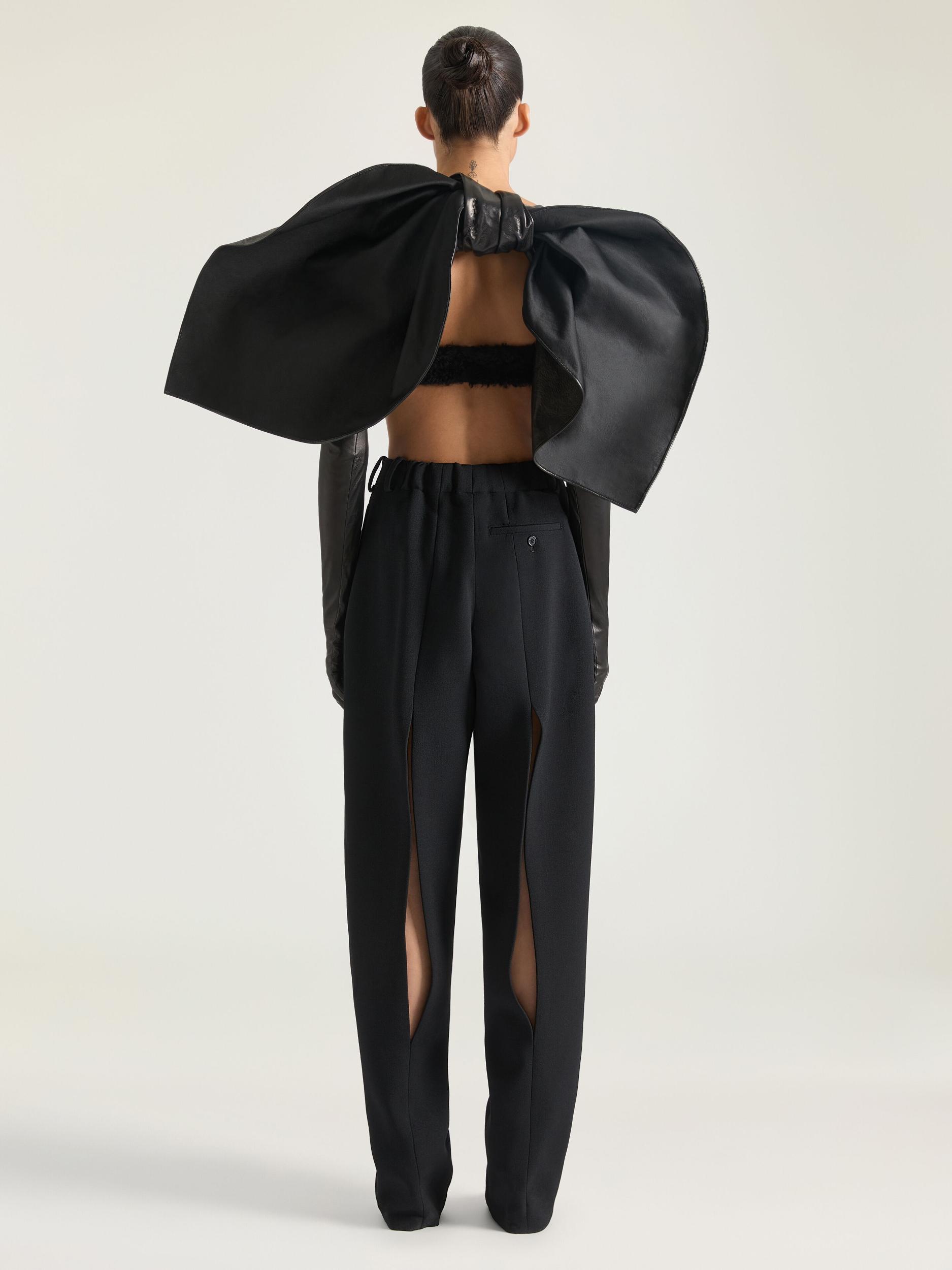 Slashed double pleat pants in wool Product Image