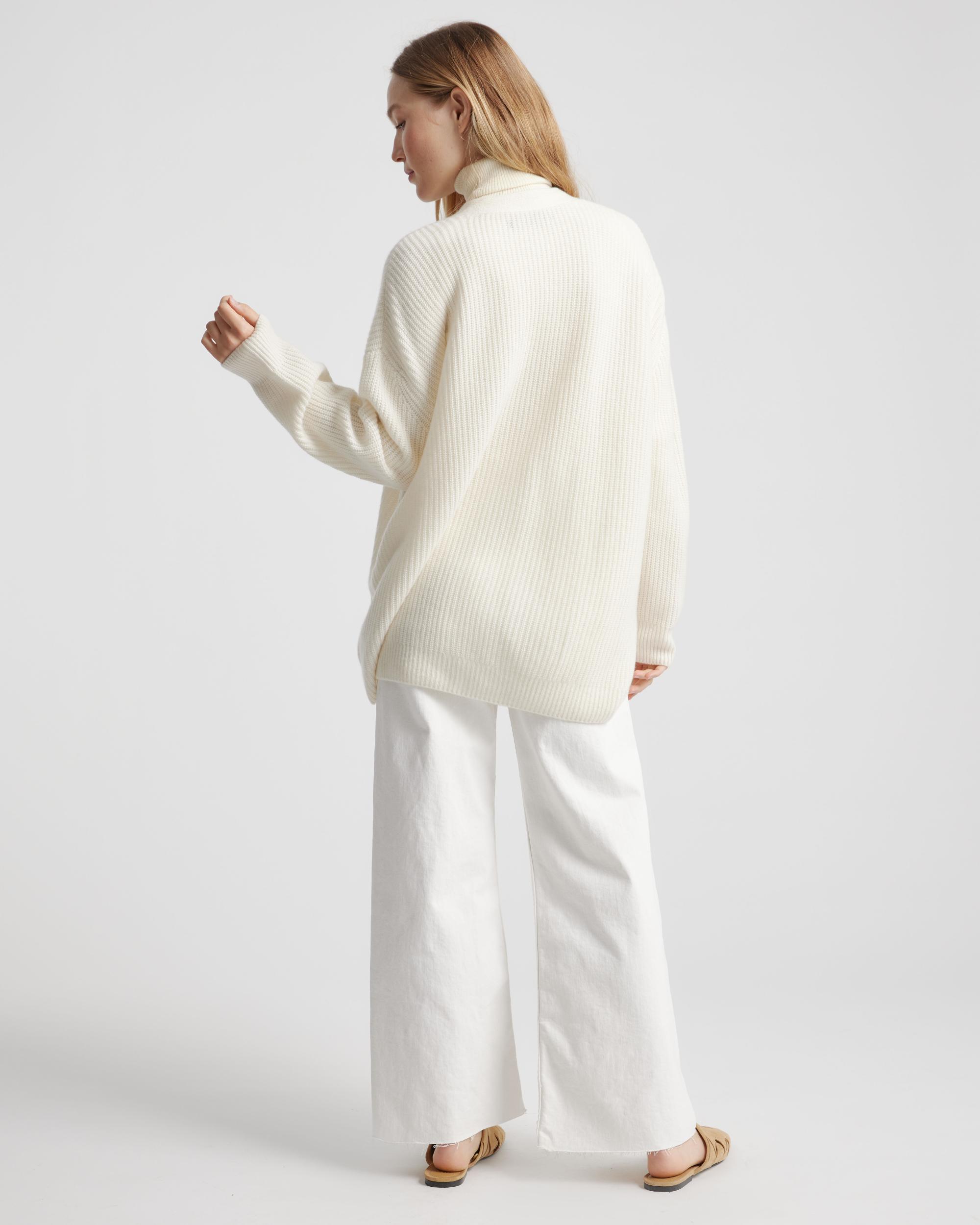 Quince | Women's Mongolian Spring Cashmere OverSized Boyfriend Cardigan Sweater Product Image