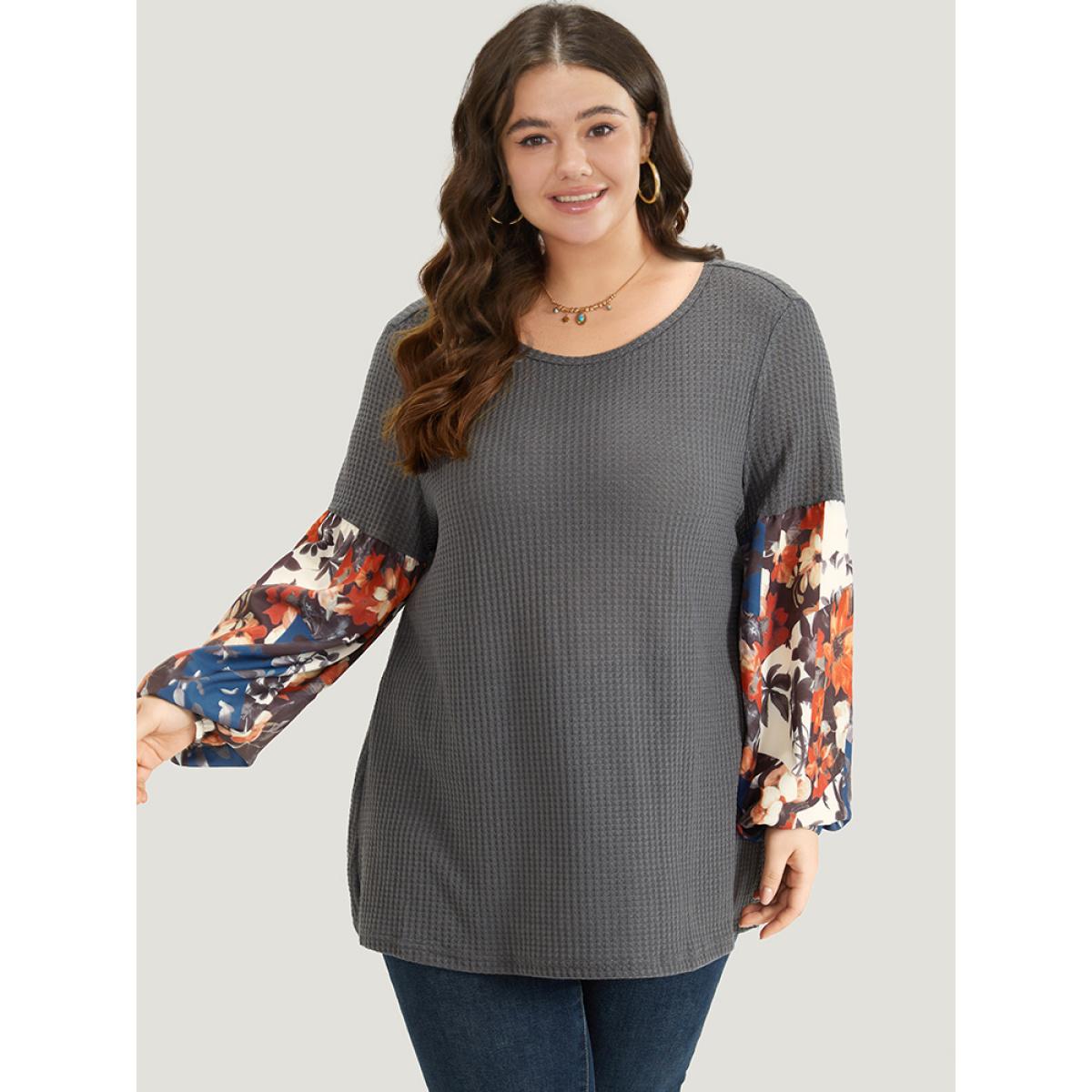 Plus Size Waffle Knit Floral Print Patchwork Elastic Cuffs T-shirt Gray Women Resort Elastic cuffs Bohemian Print Round Neck Vacation T-shirts BloomChic 26/4X Product Image