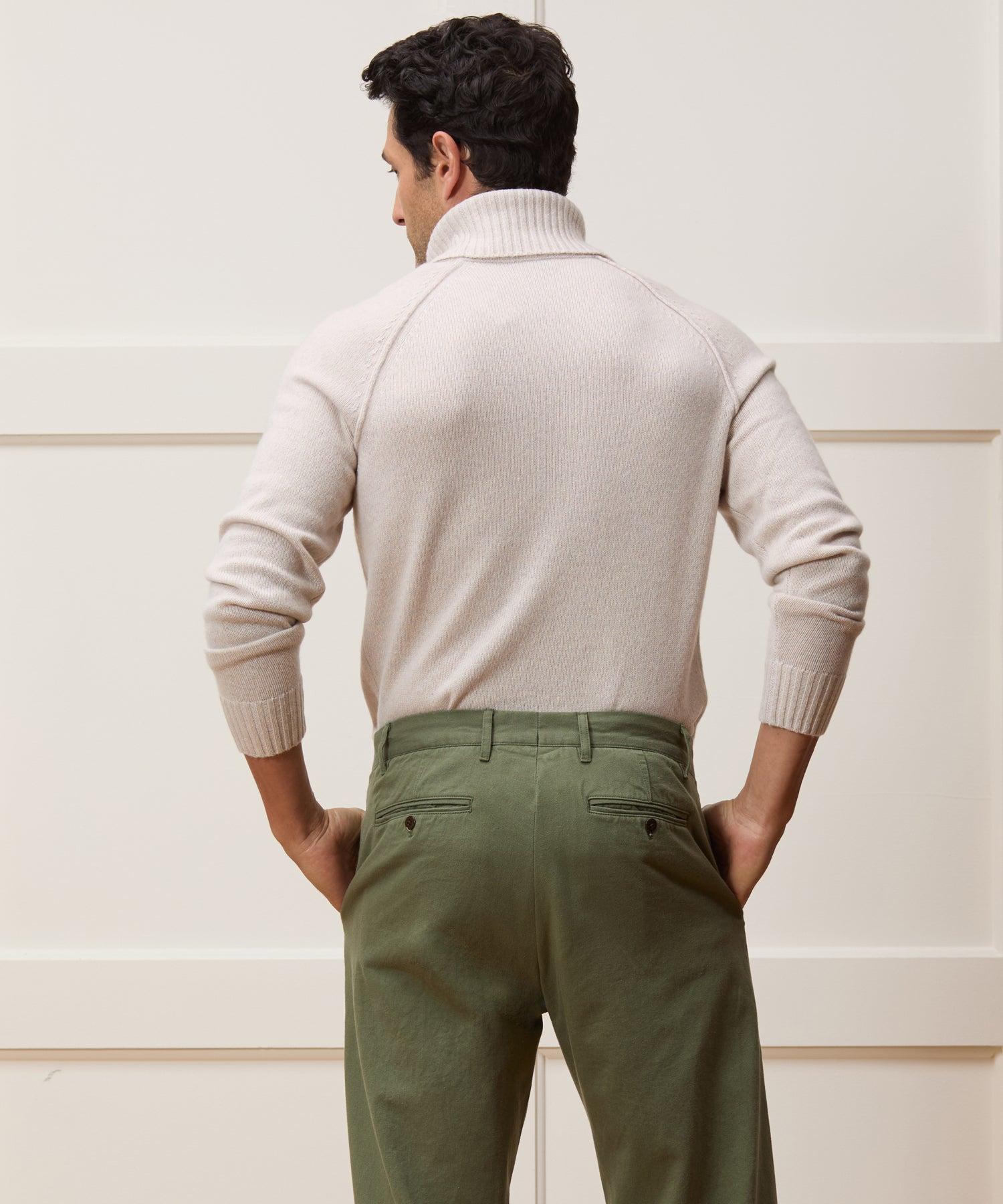 Nomad Cashmere Turtleneck Product Image