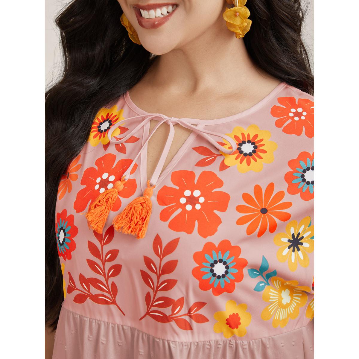 Plus Size Dirtypink Floral Print Neck-Tie Babydoll Top Women Resort Short sleeve Non Vacation Blouses BloomChic 26/4X Product Image