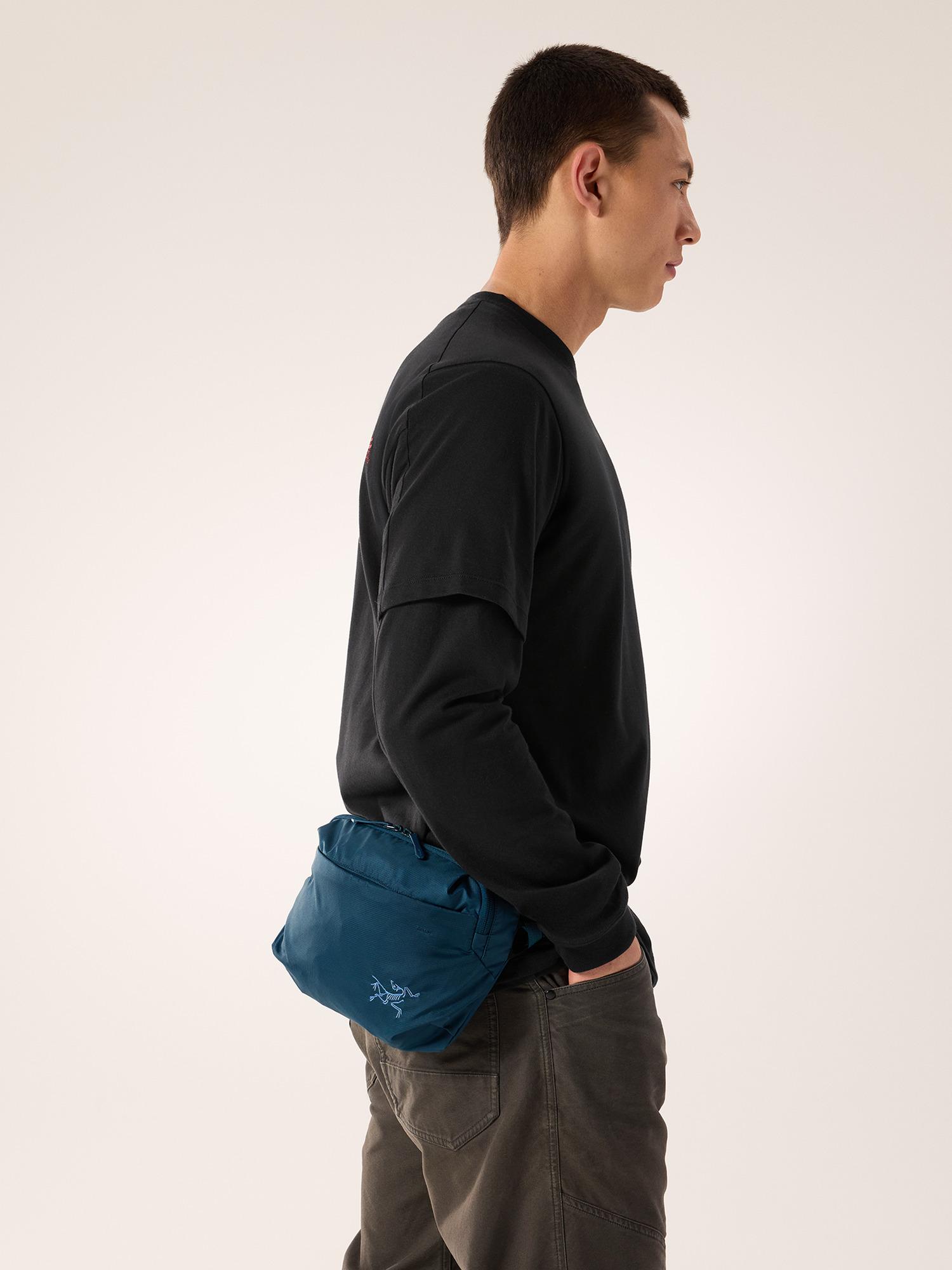 Heliad Crossbody Bag  Product Image