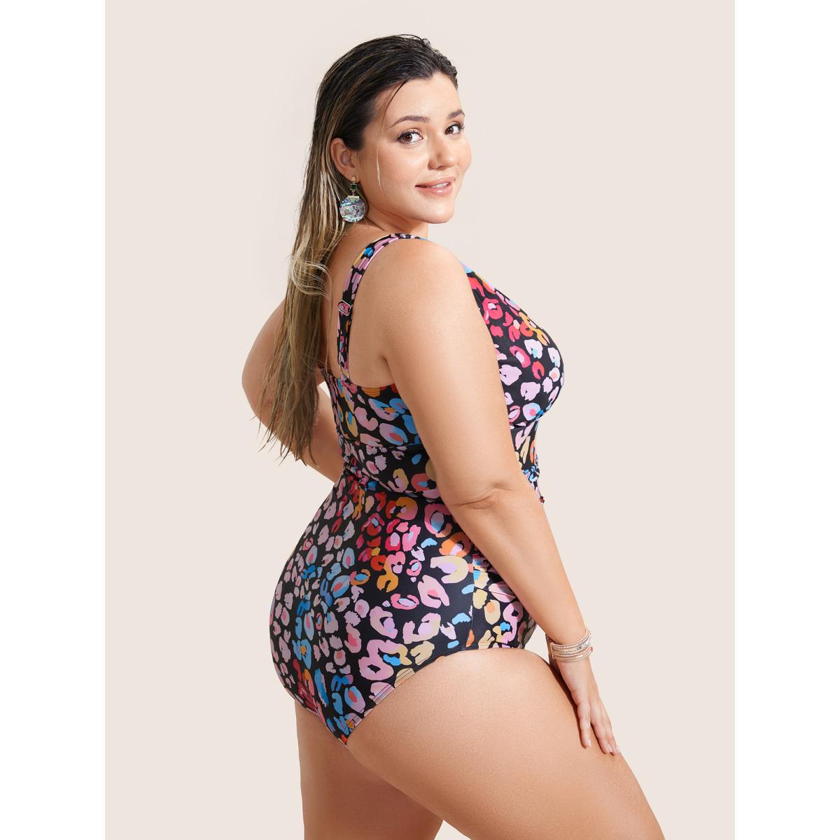 Plus Size Leopard Print Ruched One Piece Swimsuit Women's Swimwear Multicolor Beach Gathered Curve Bathing Suits High stretch One Pieces BloomChic 12/L Product Image