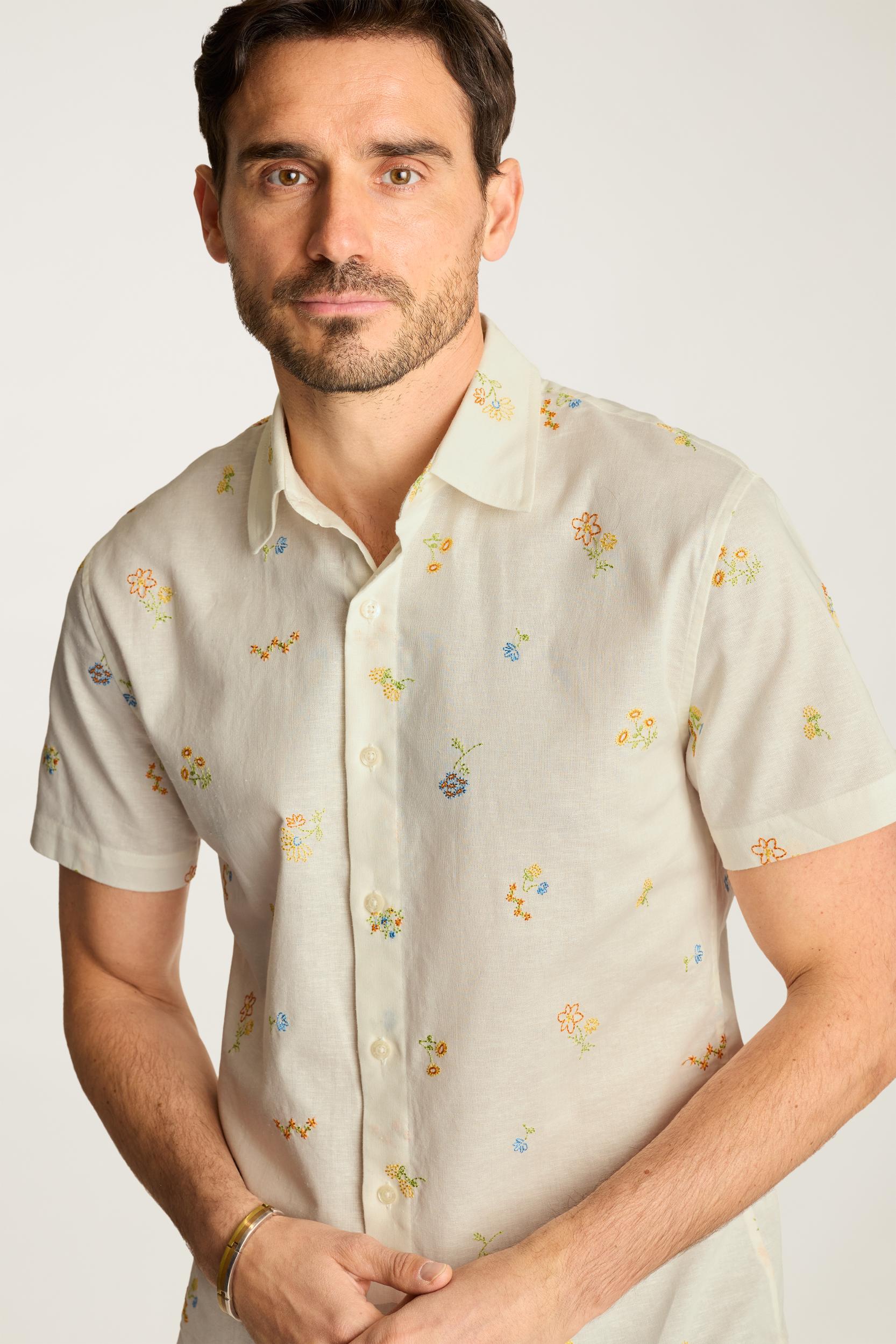 Riviera Short Sleeve Shirt Product Image