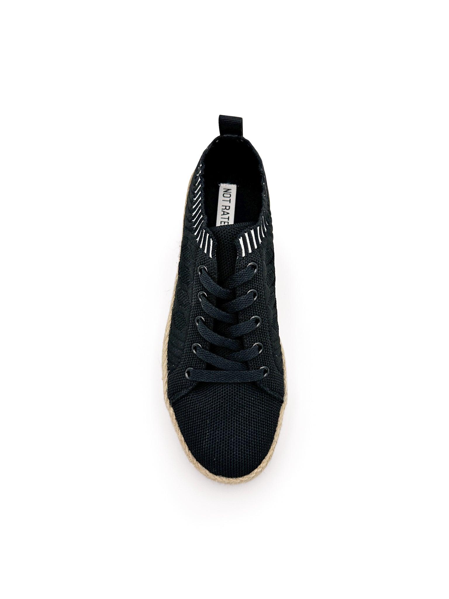 Yaras Sneakers in Black (Online Exclusive) Product Image