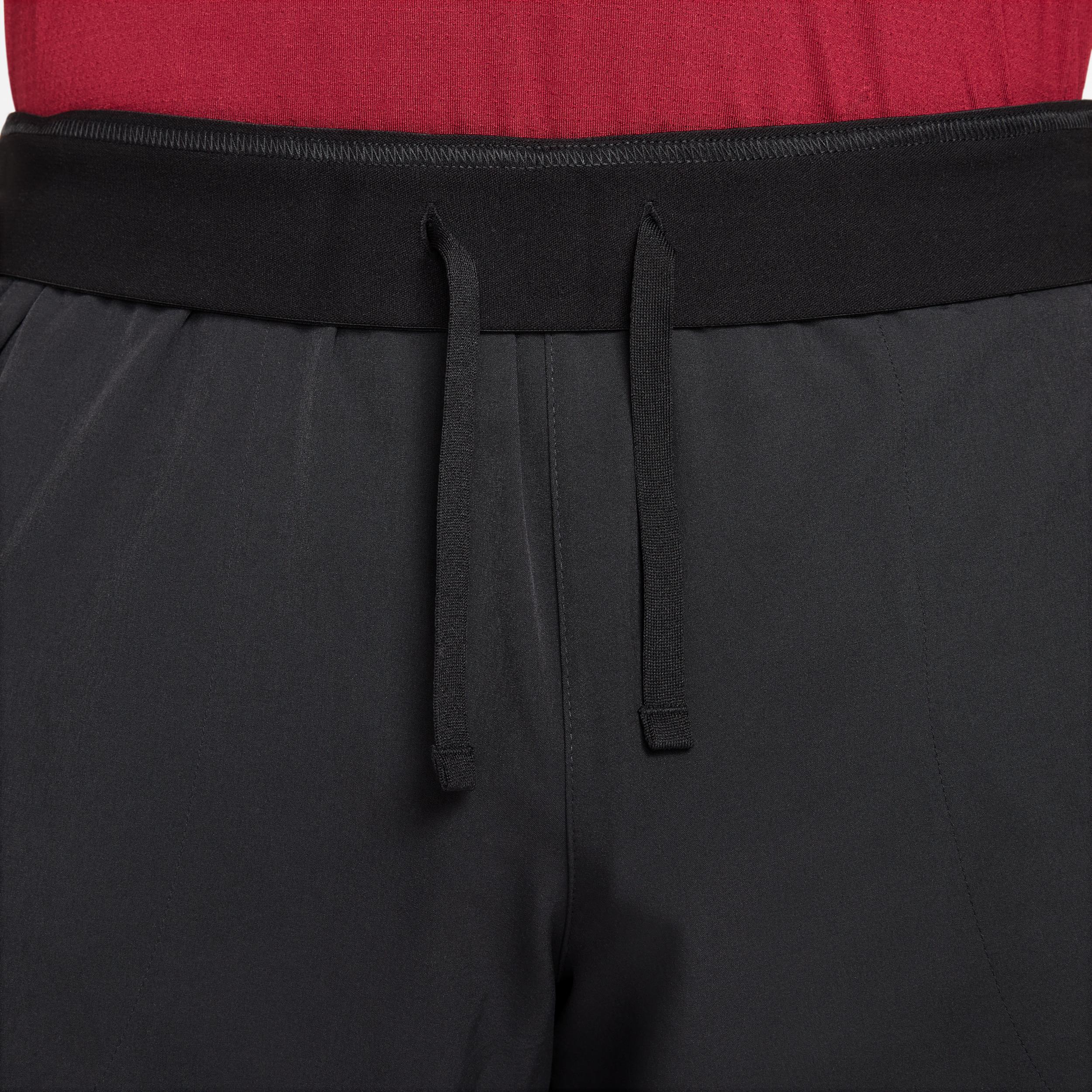 Nike Mens Court Advantage Dri-FIT 8 Tennis Shorts | FZ9322-010 Product Image