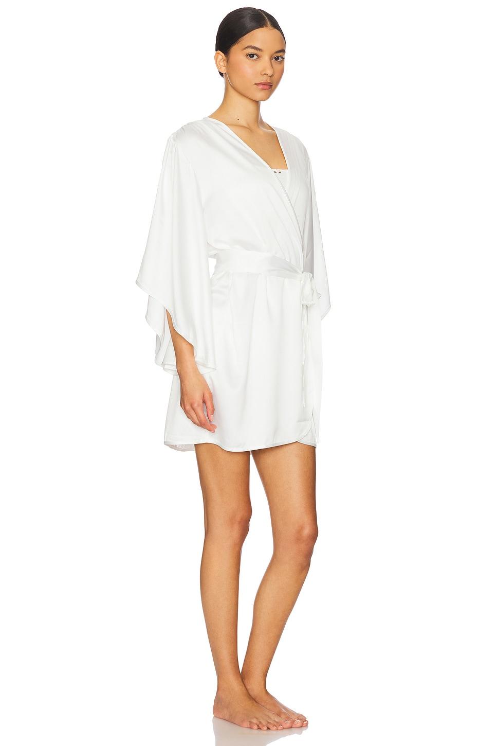 Luna Robe homebodii Product Image