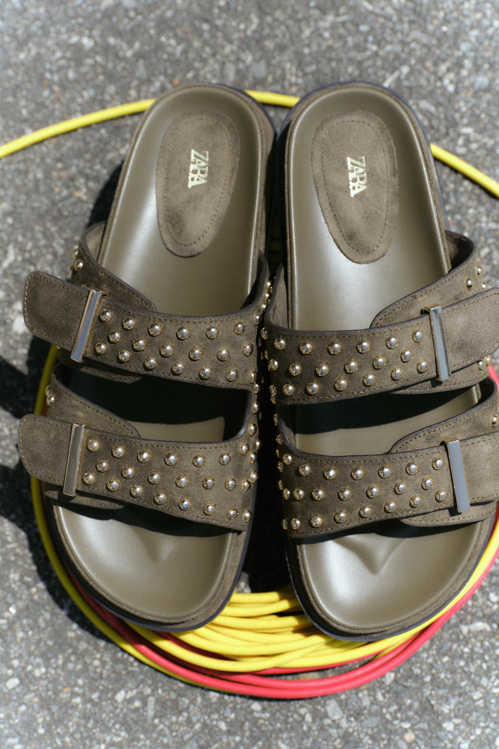 STUDDED BUCKLE SANDALS Product Image