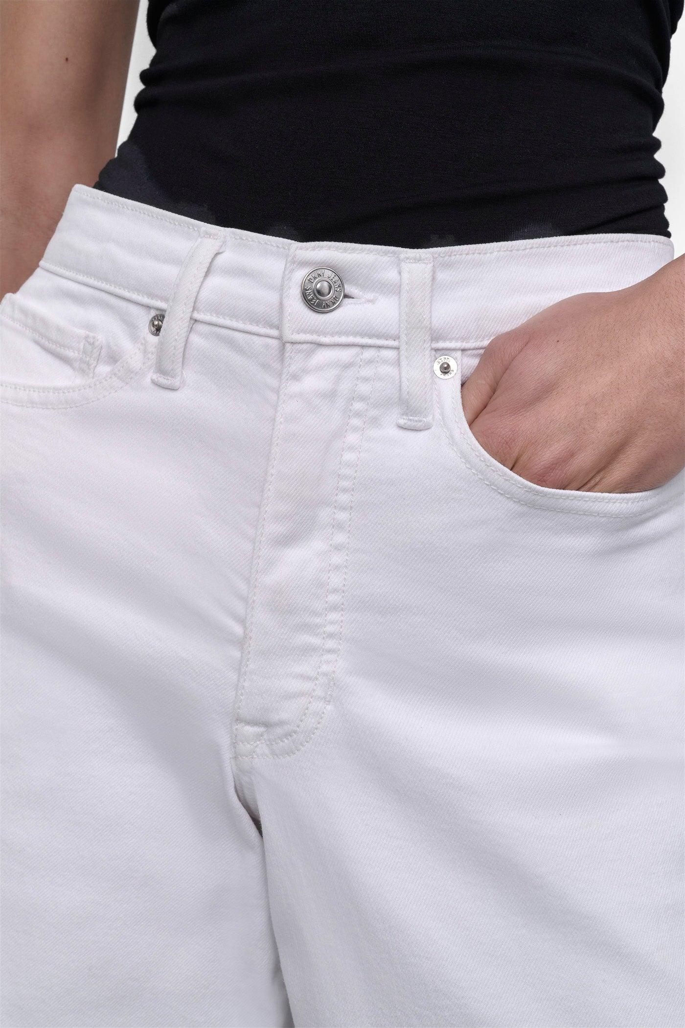 HIGH-RISE TAILORED WIDE-LEG JEAN Product Image