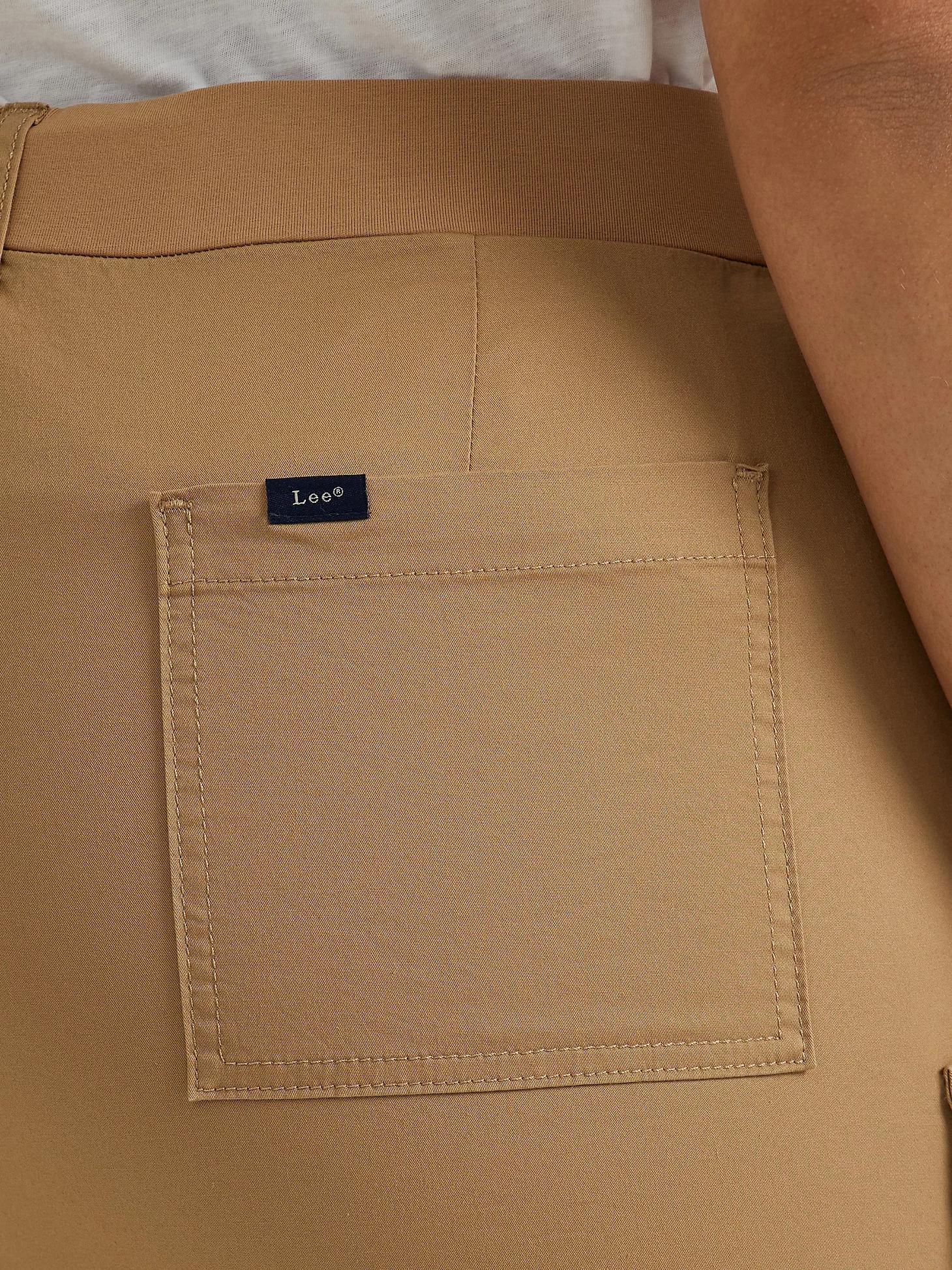 Women's Ultra Lux Comfort with Flex-to-Go Relaxed Fit Cargo Short (Plus) | Women's Shorts | Lee® Product Image