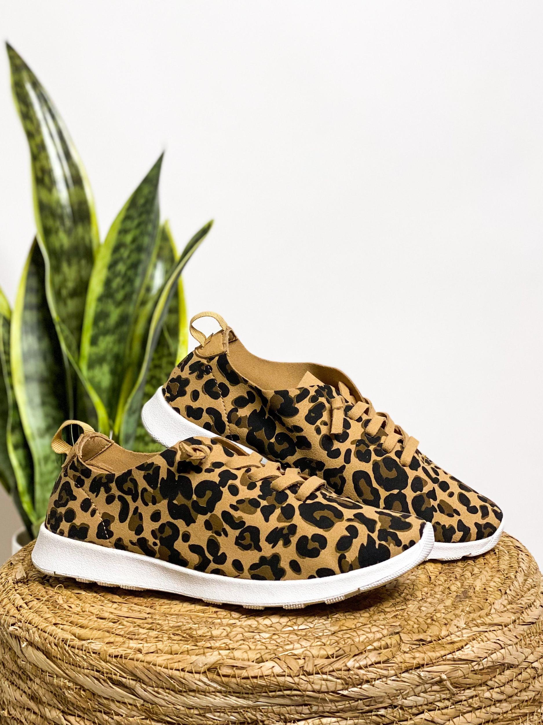 Mayo Sneaker in Leopard Product Image